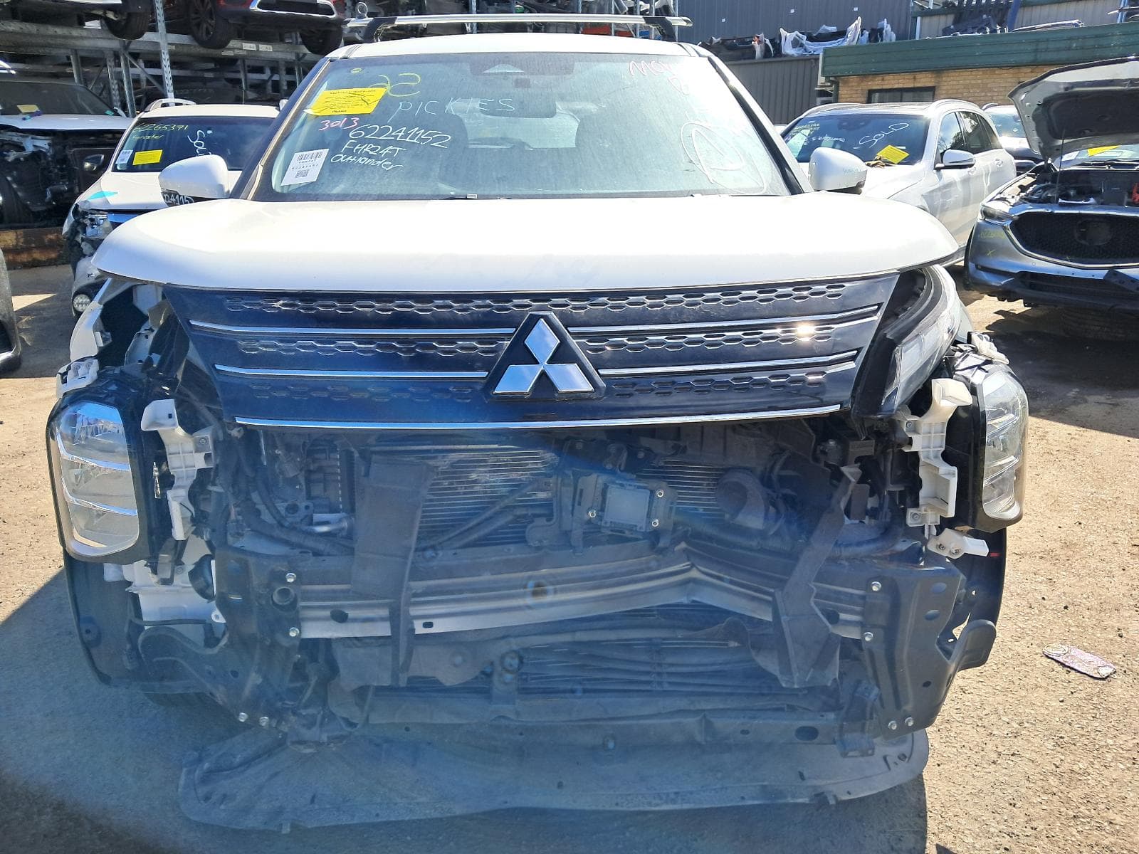 2022 MITSUBISHI OUTLANDER 9
