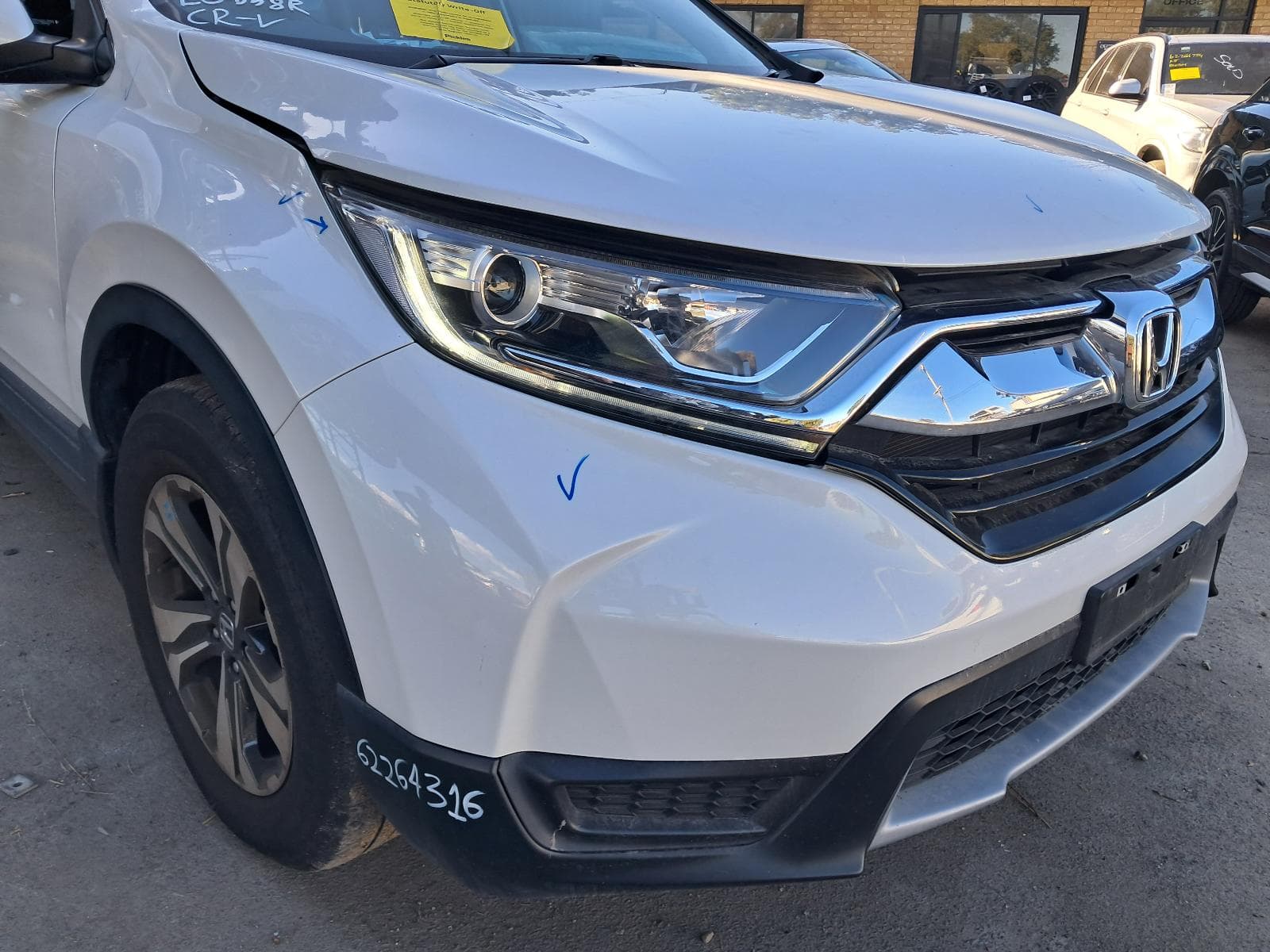 2019 HONDA CRV 8