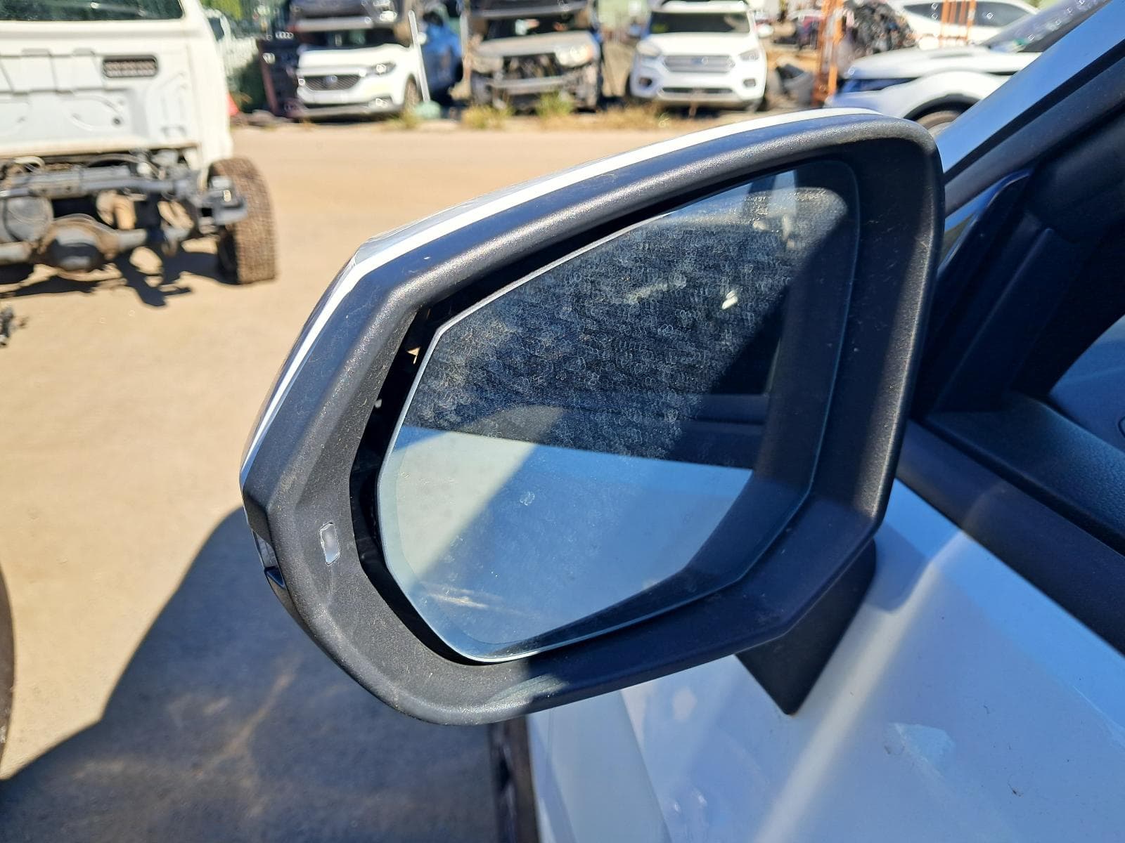 2018 AUDI Q2 15