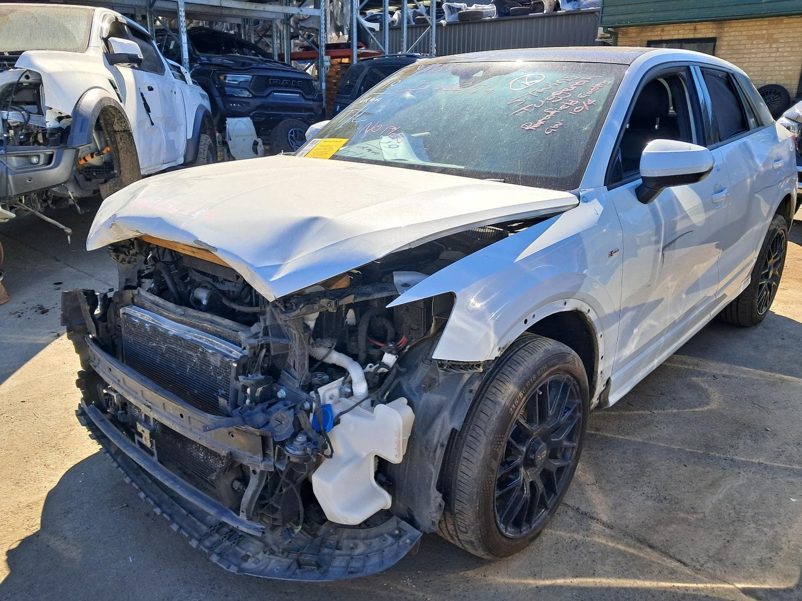 2018 AUDI Q2 4