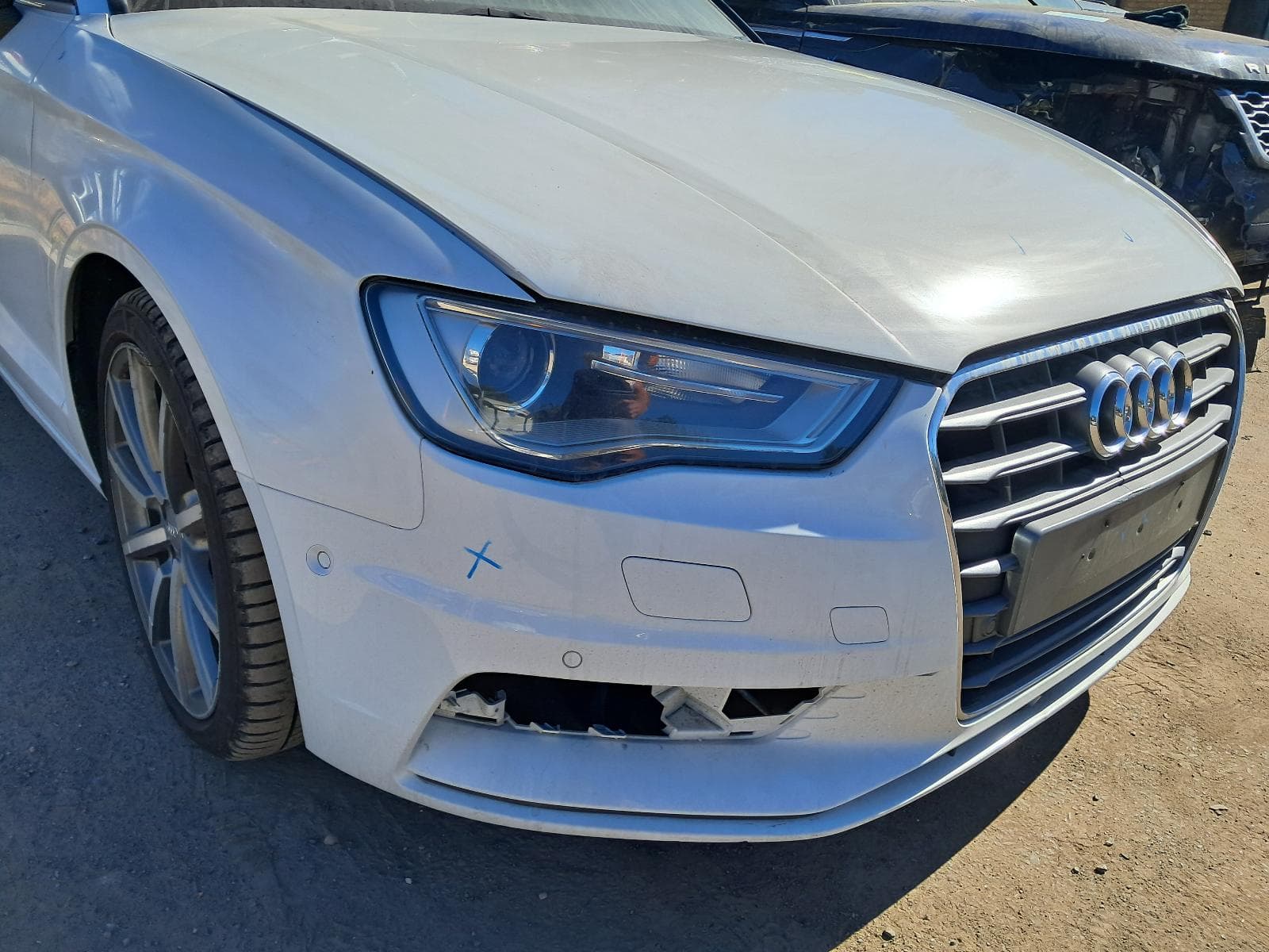 2015 AUDI A3 8