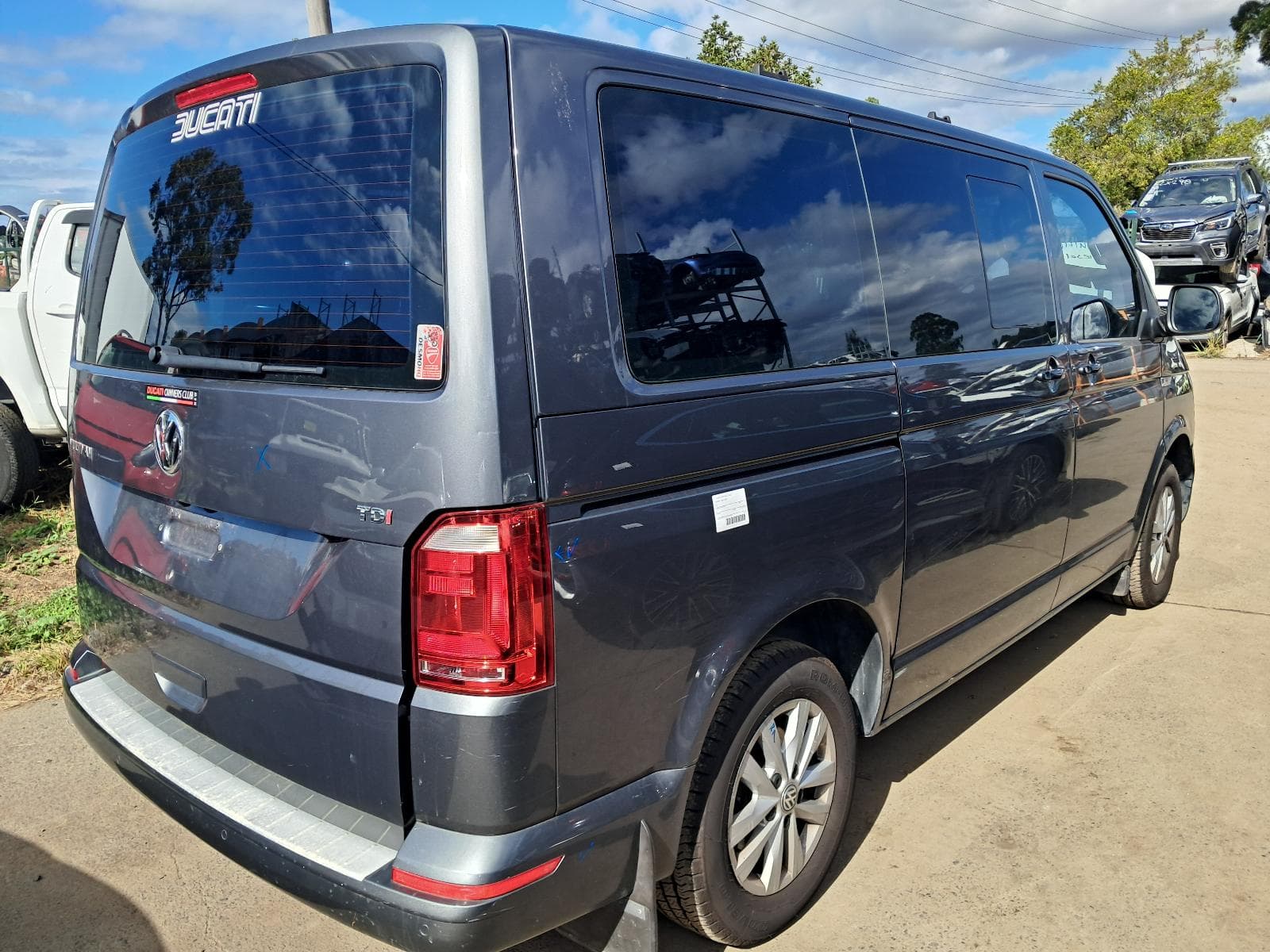2017 VOLKSWAGEN TRANSPORTER 2