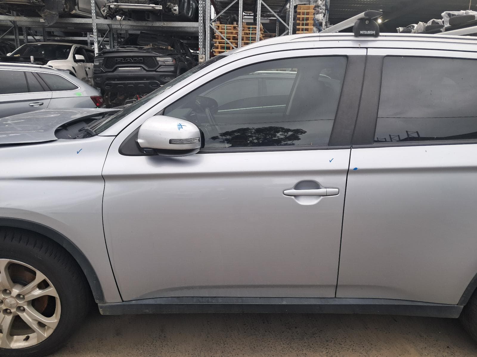 2015 MITSUBISHI OUTLANDER 15
