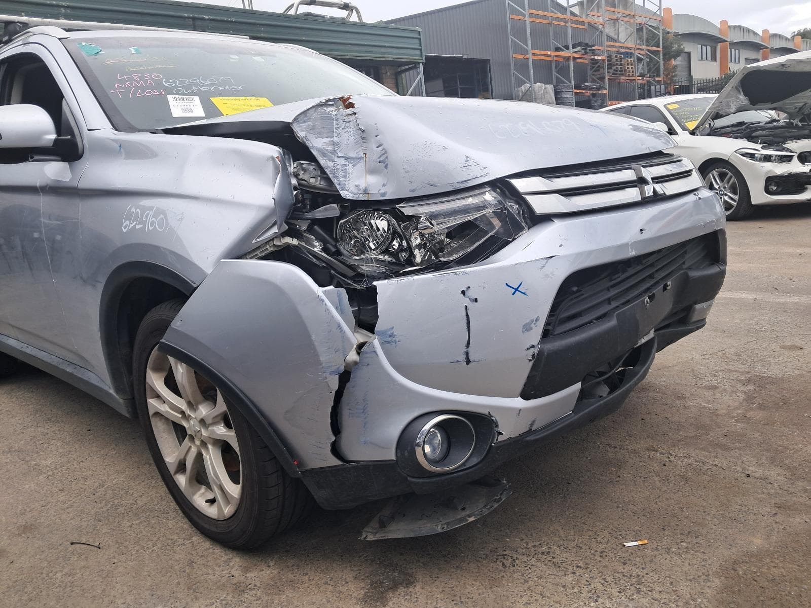2015 MITSUBISHI OUTLANDER 8