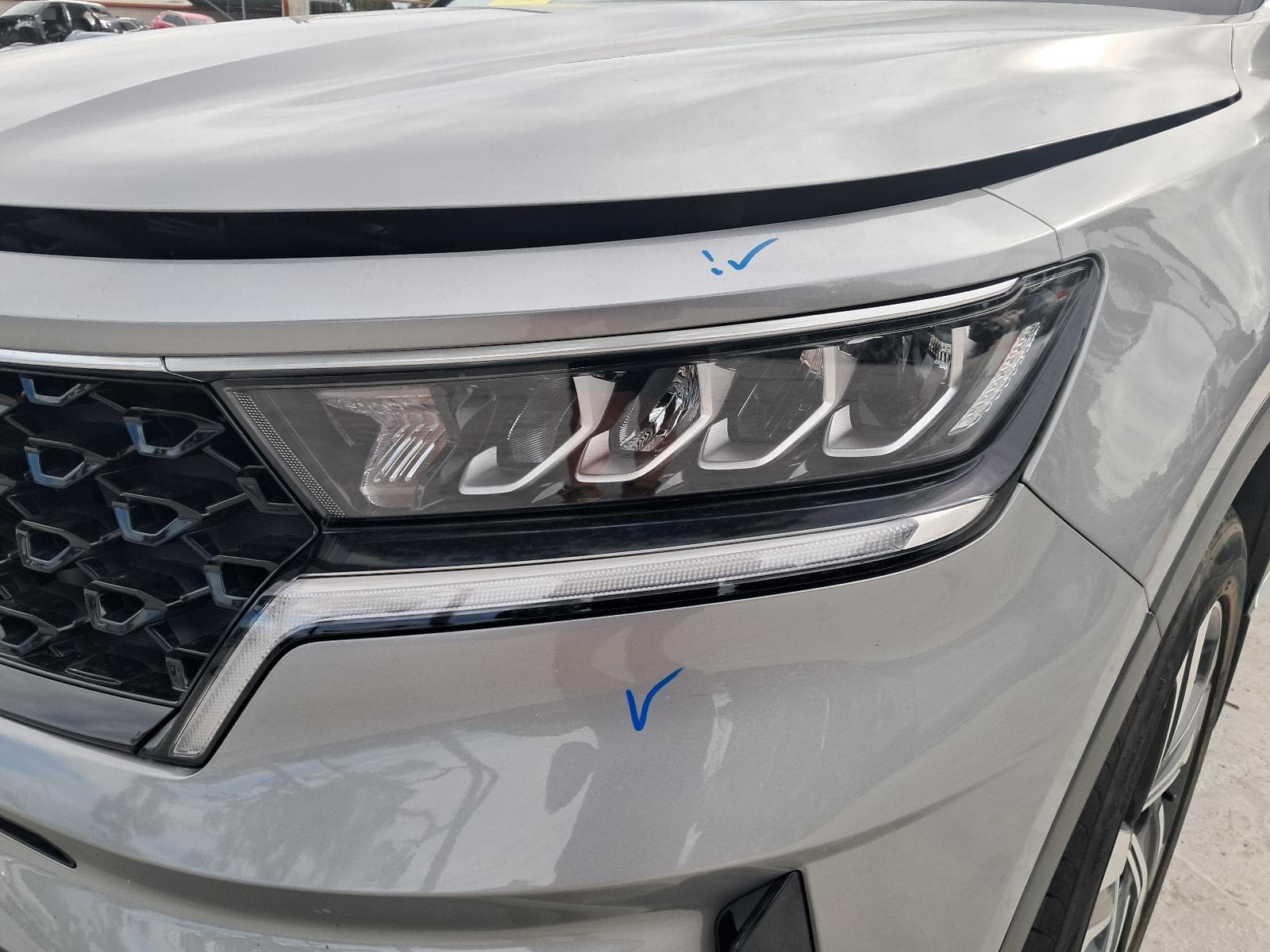2022 KIA SORENTO 6
