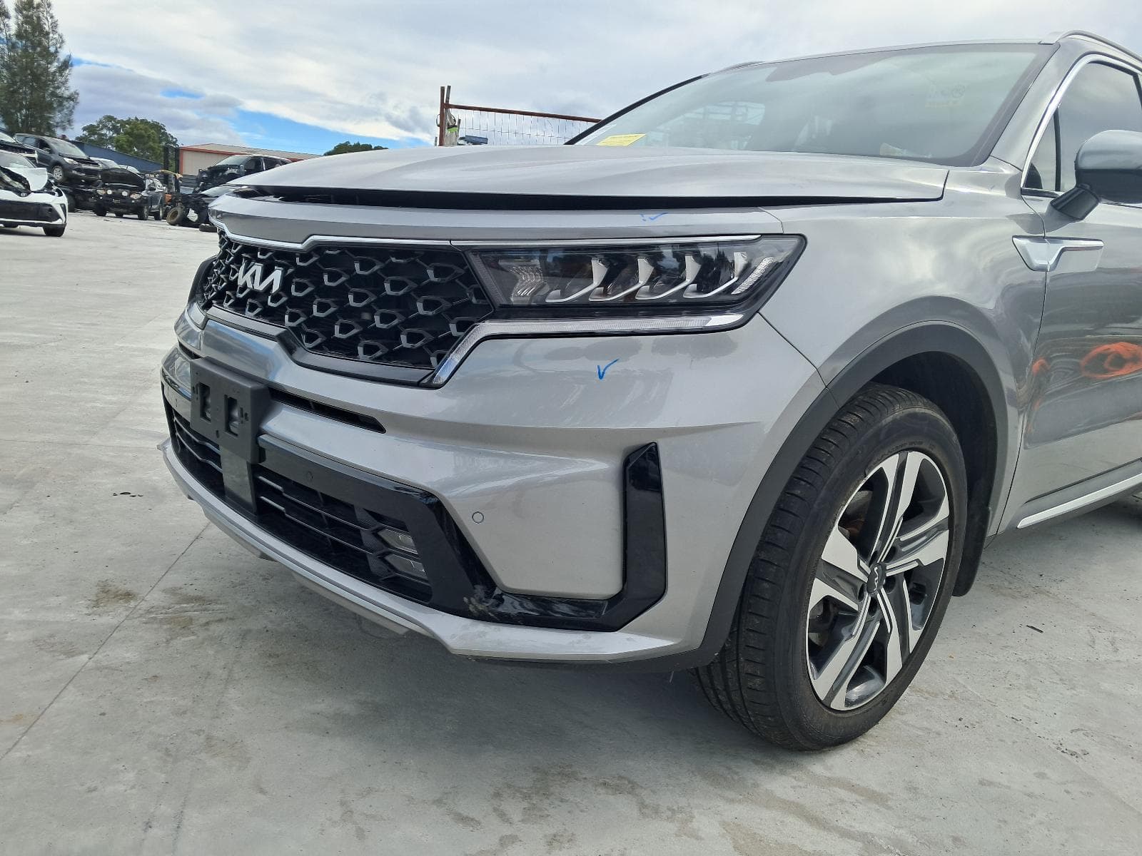 2022 KIA SORENTO 9