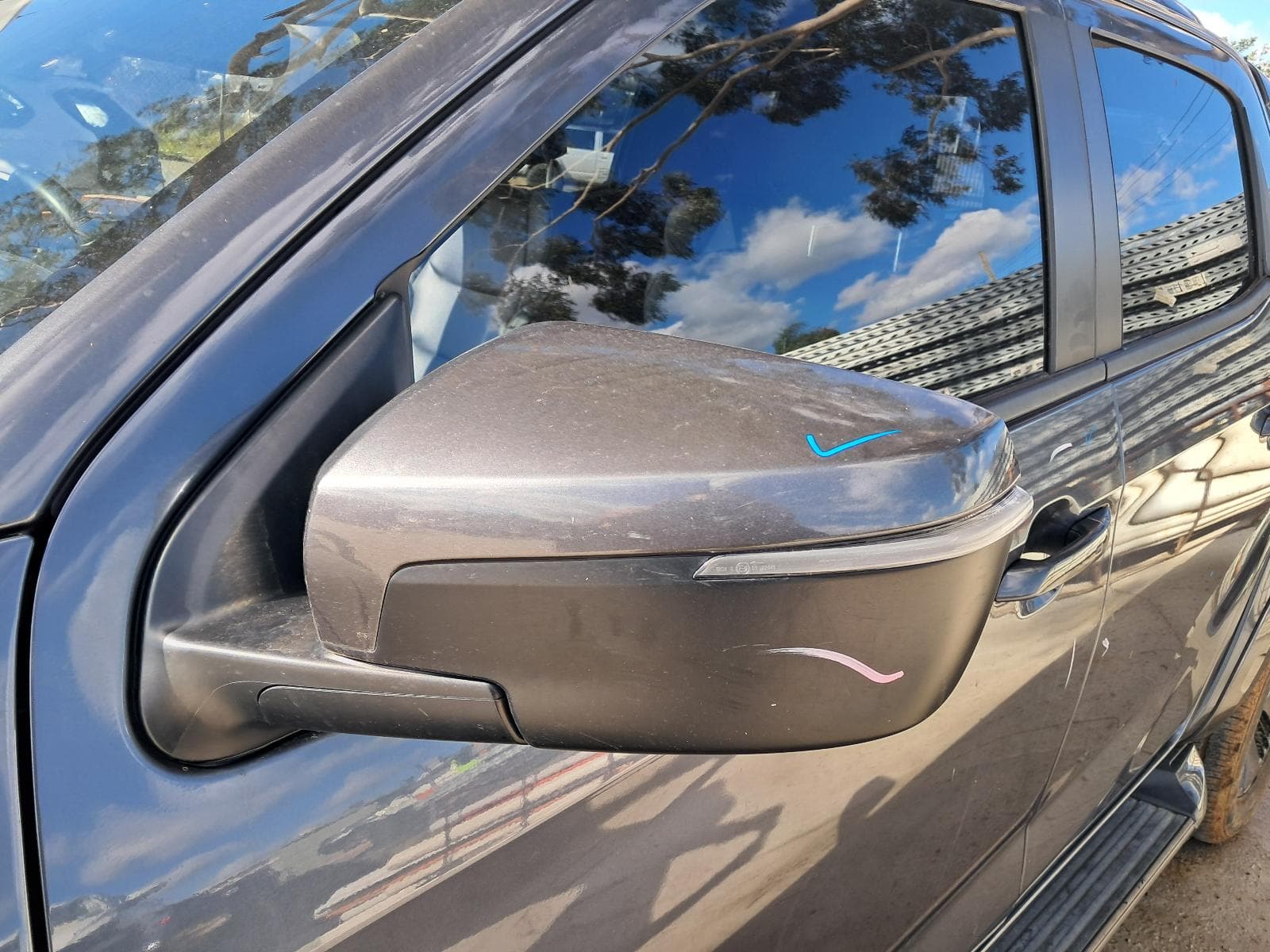 2021 ISUZU DMAX 13