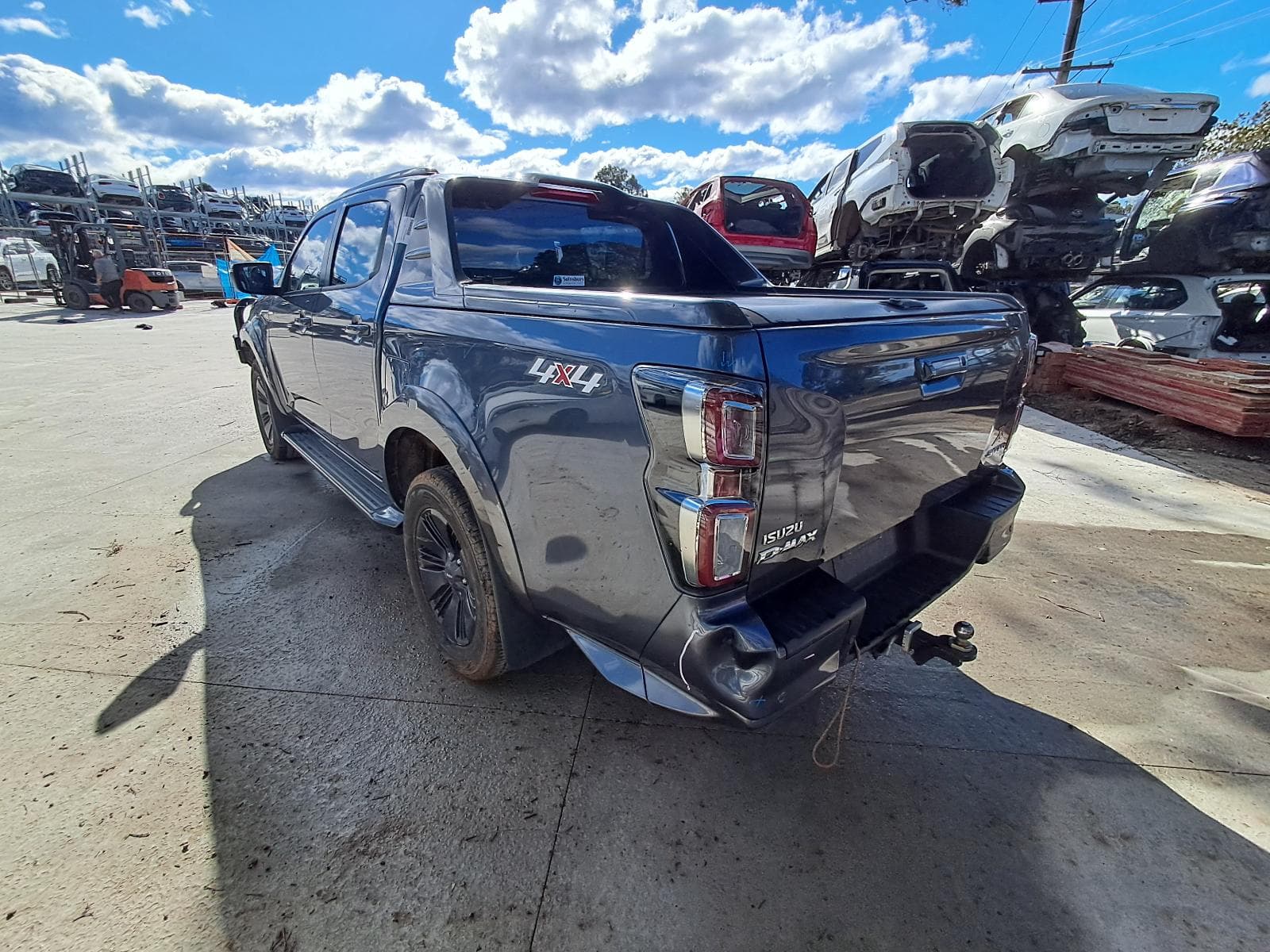 2021 ISUZU DMAX 4