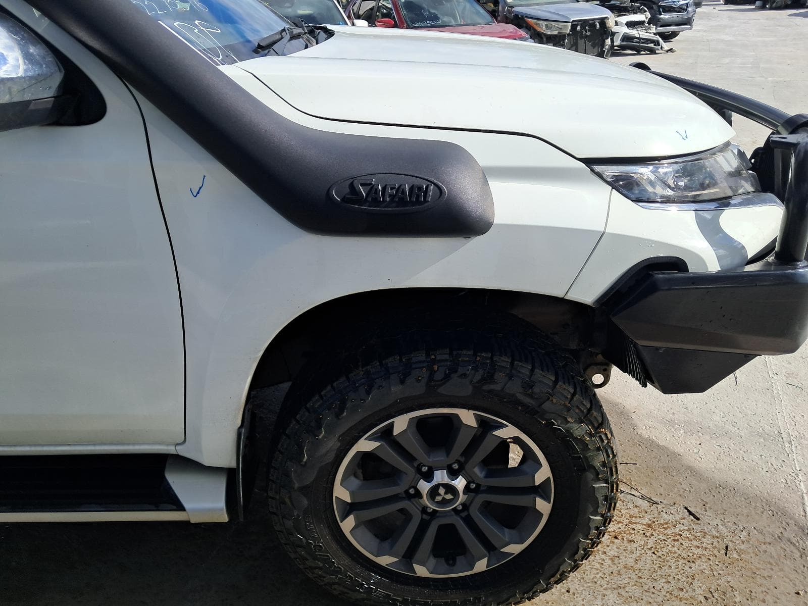2019 MITSUBISHI TRITON 12
