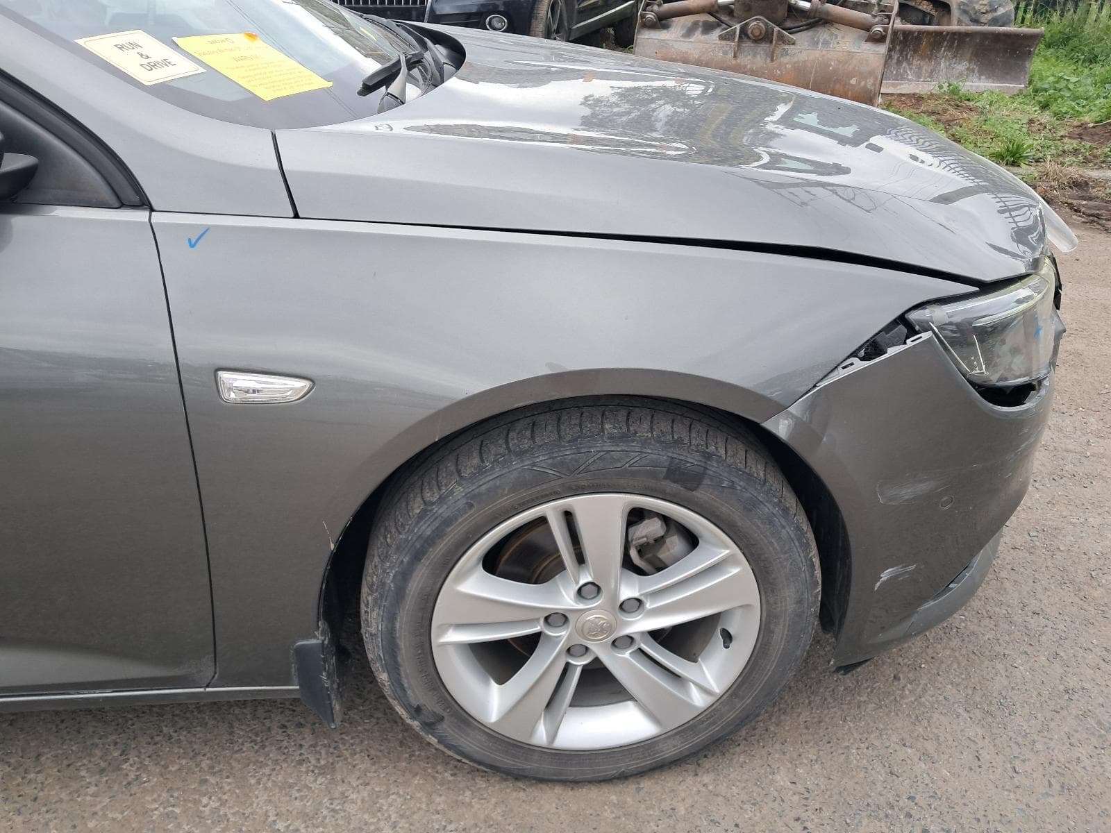 2019 HOLDEN COMMODORE 11