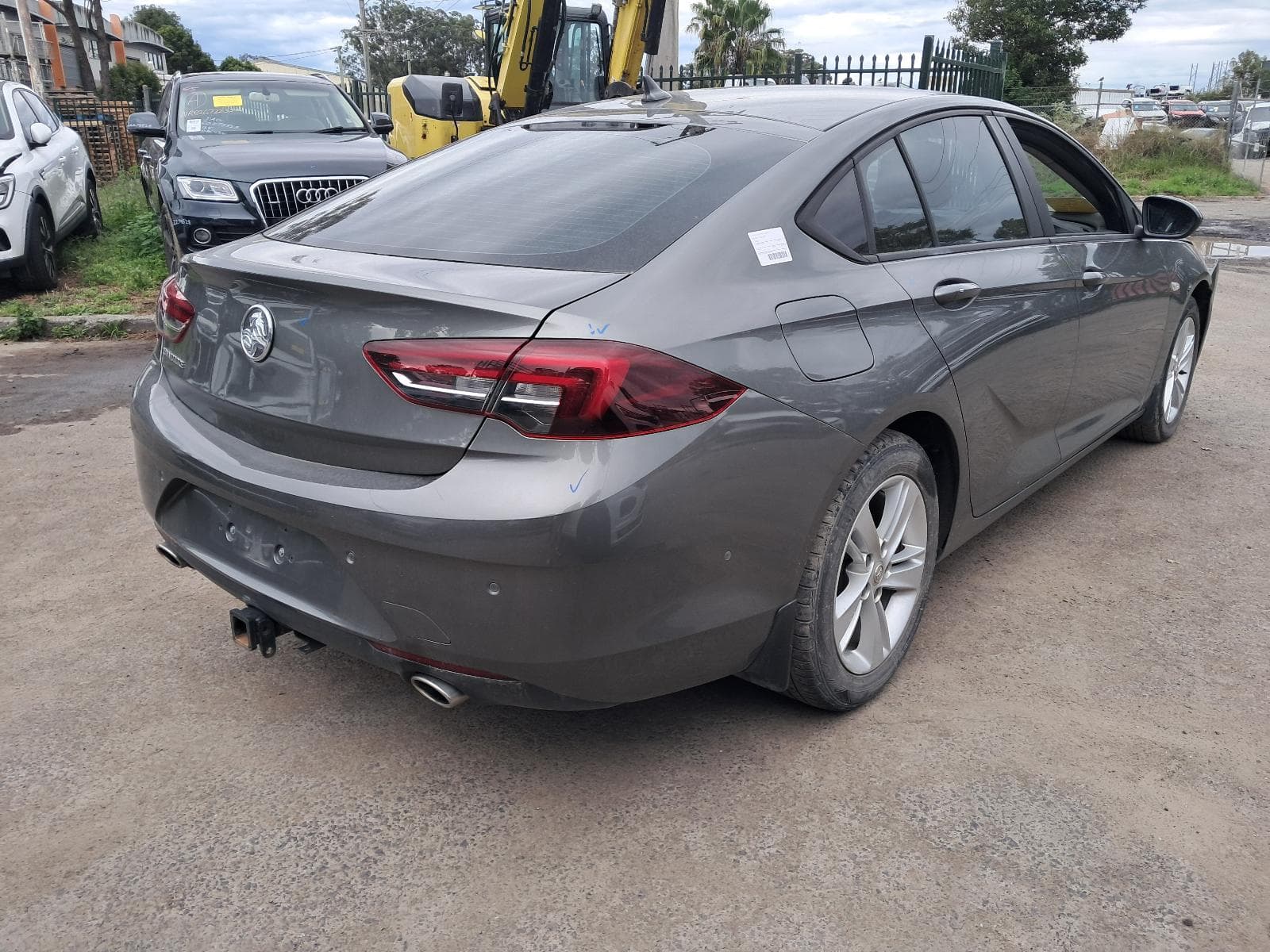 2019 HOLDEN COMMODORE 3