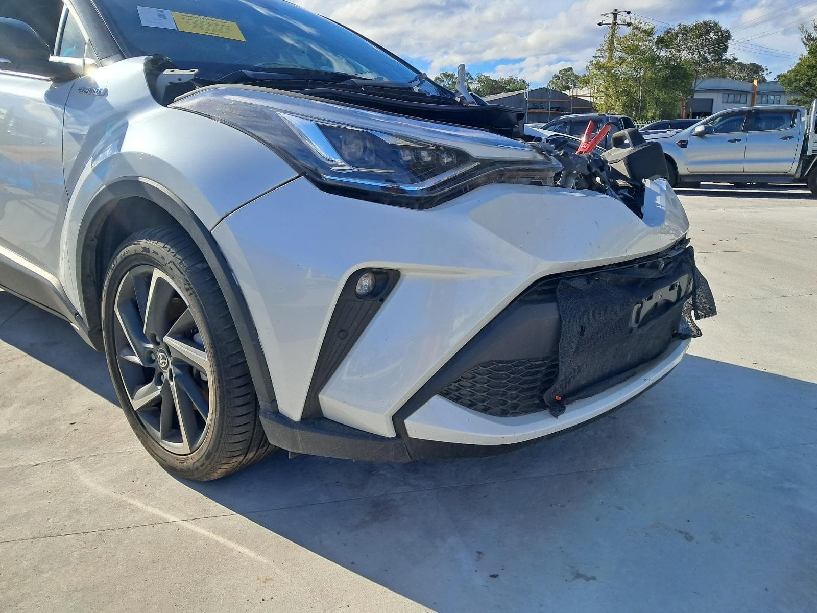 2023 TOYOTA C-HR 7