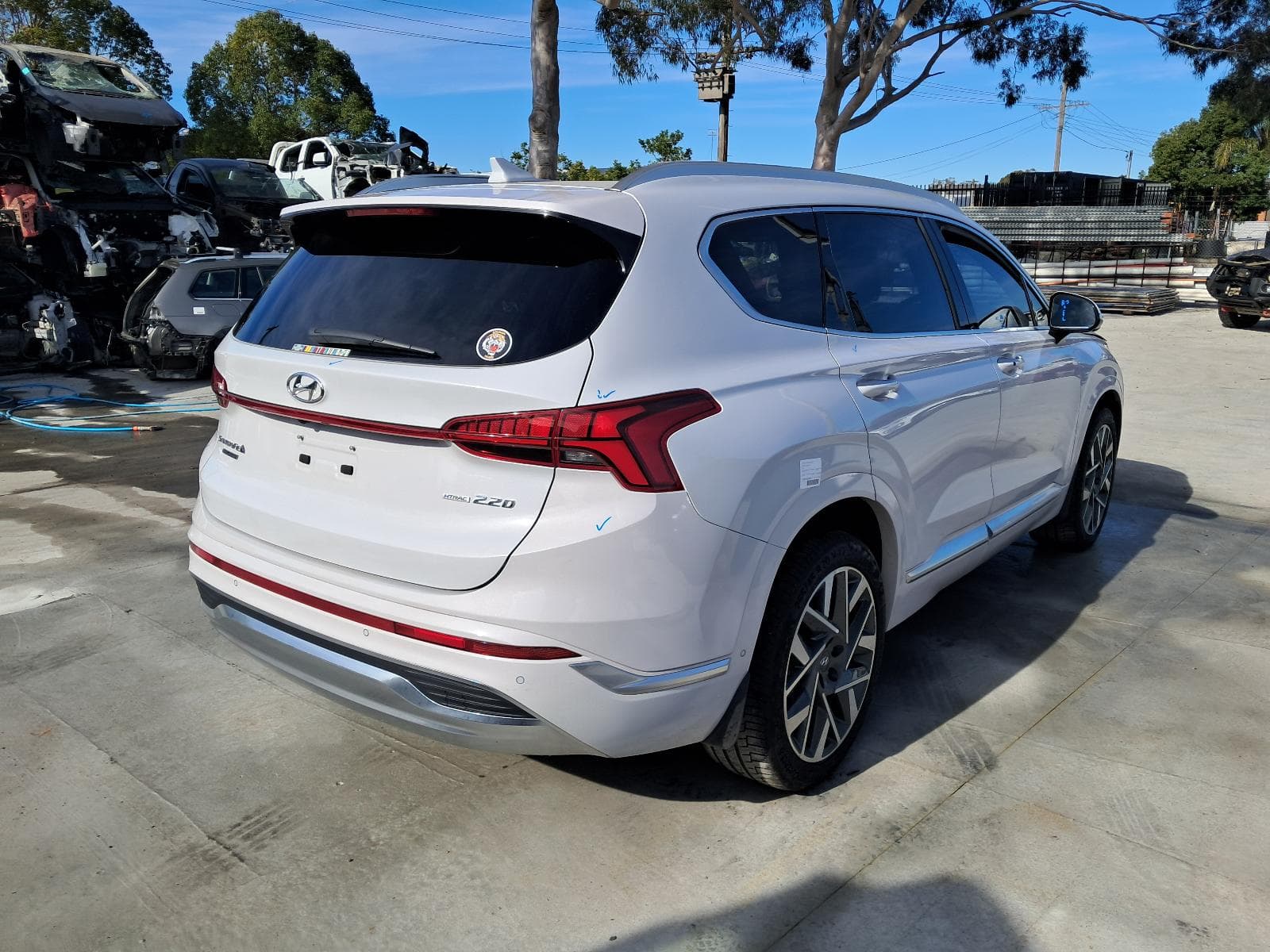 2022 HYUNDAI SANTA FE 4