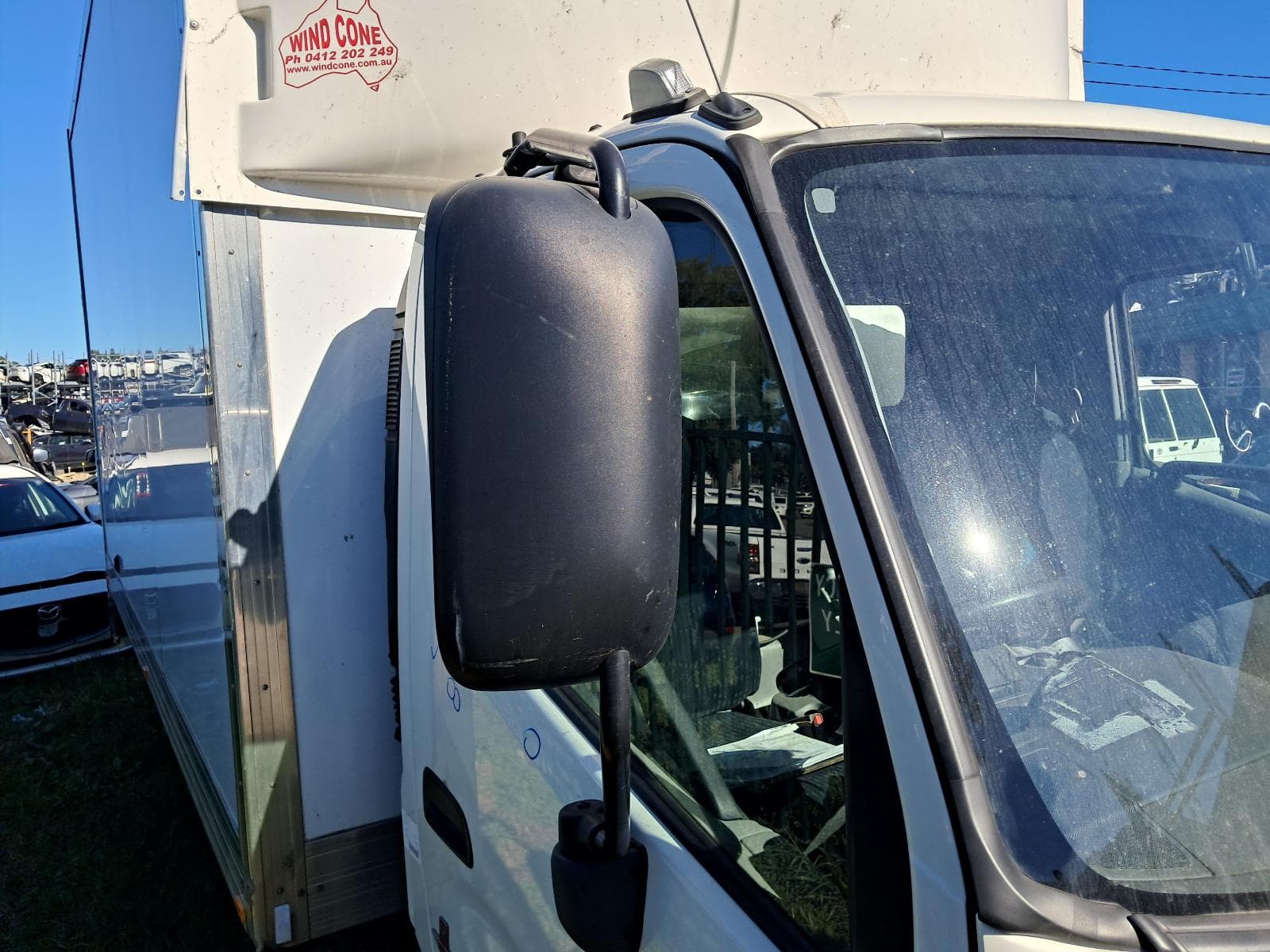 2021 HINO 300 12