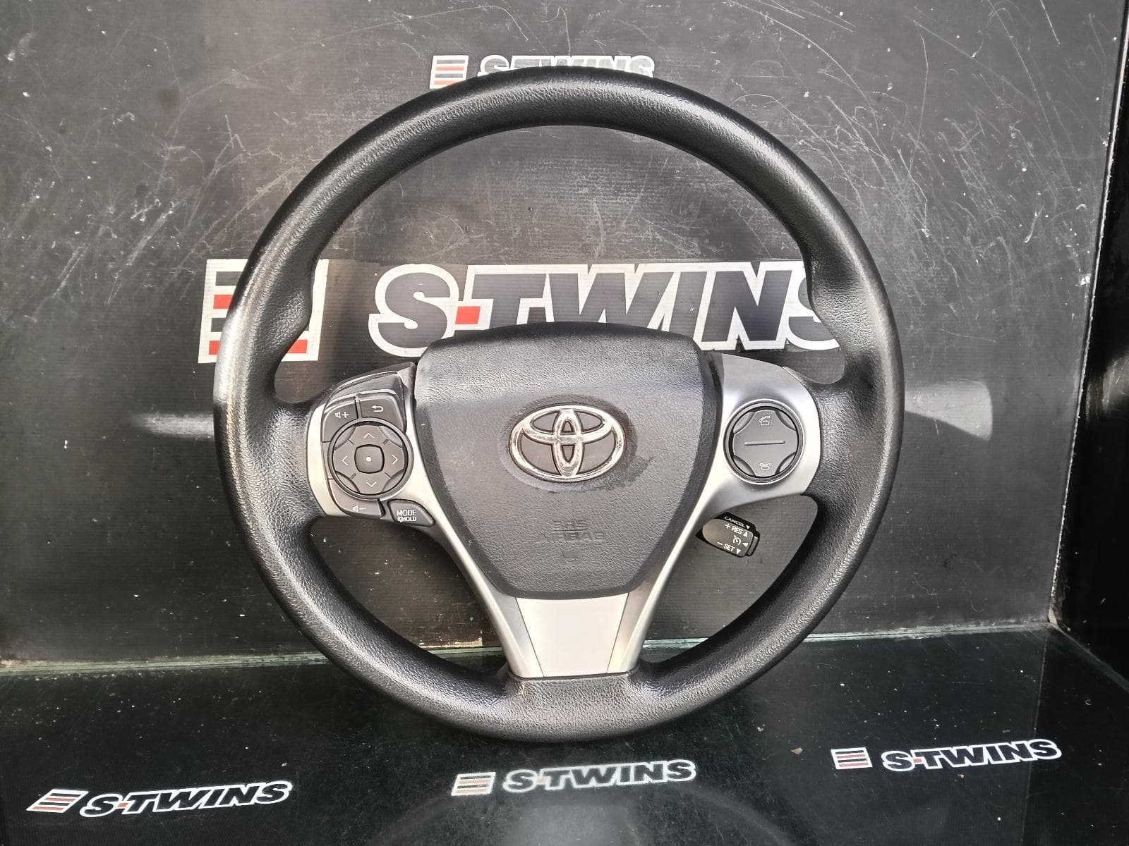 Used auto part listing image: 2014 TOYOTA CAMRY STEERING WHEEL VINYL TYPE, ASV50/AVV50, W/ CRUISE CONTROL, 11/11-10/17 0000414153