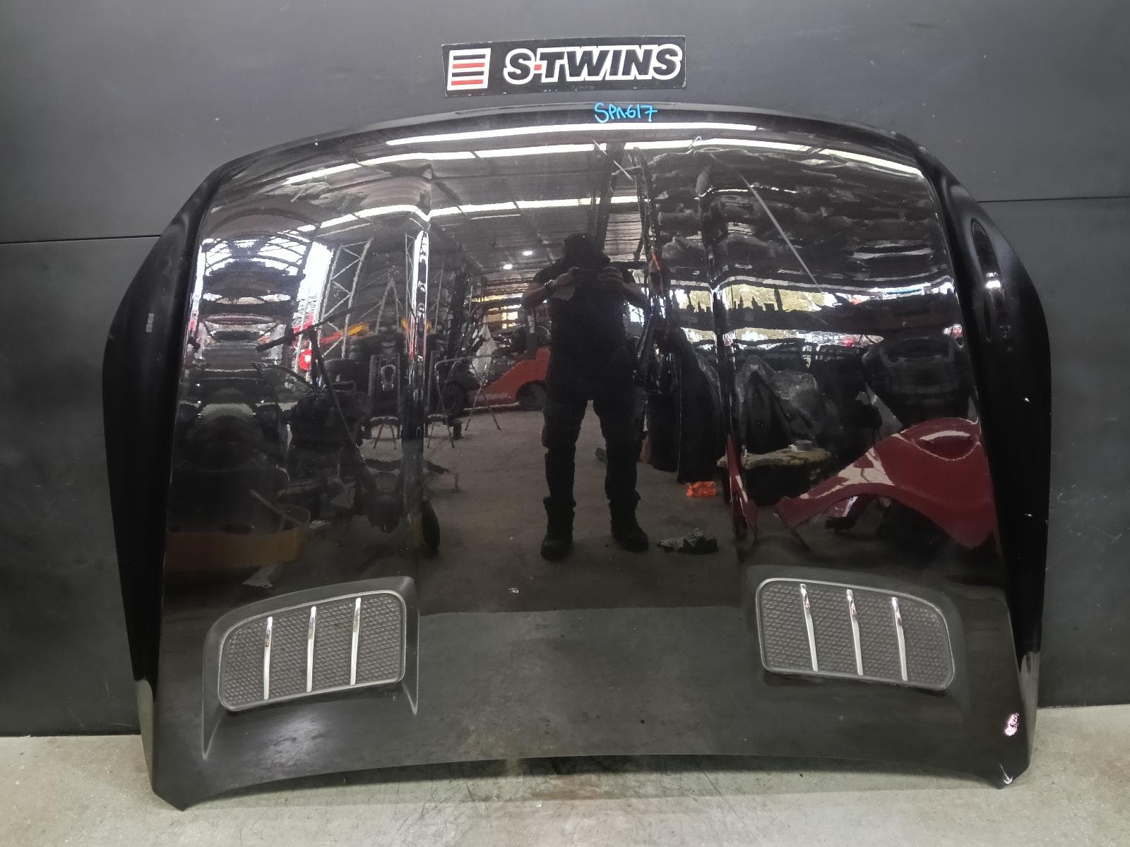 Used auto part listing image: 2019 HAVAL H9 BONNET 05/15-12/21 0000398616