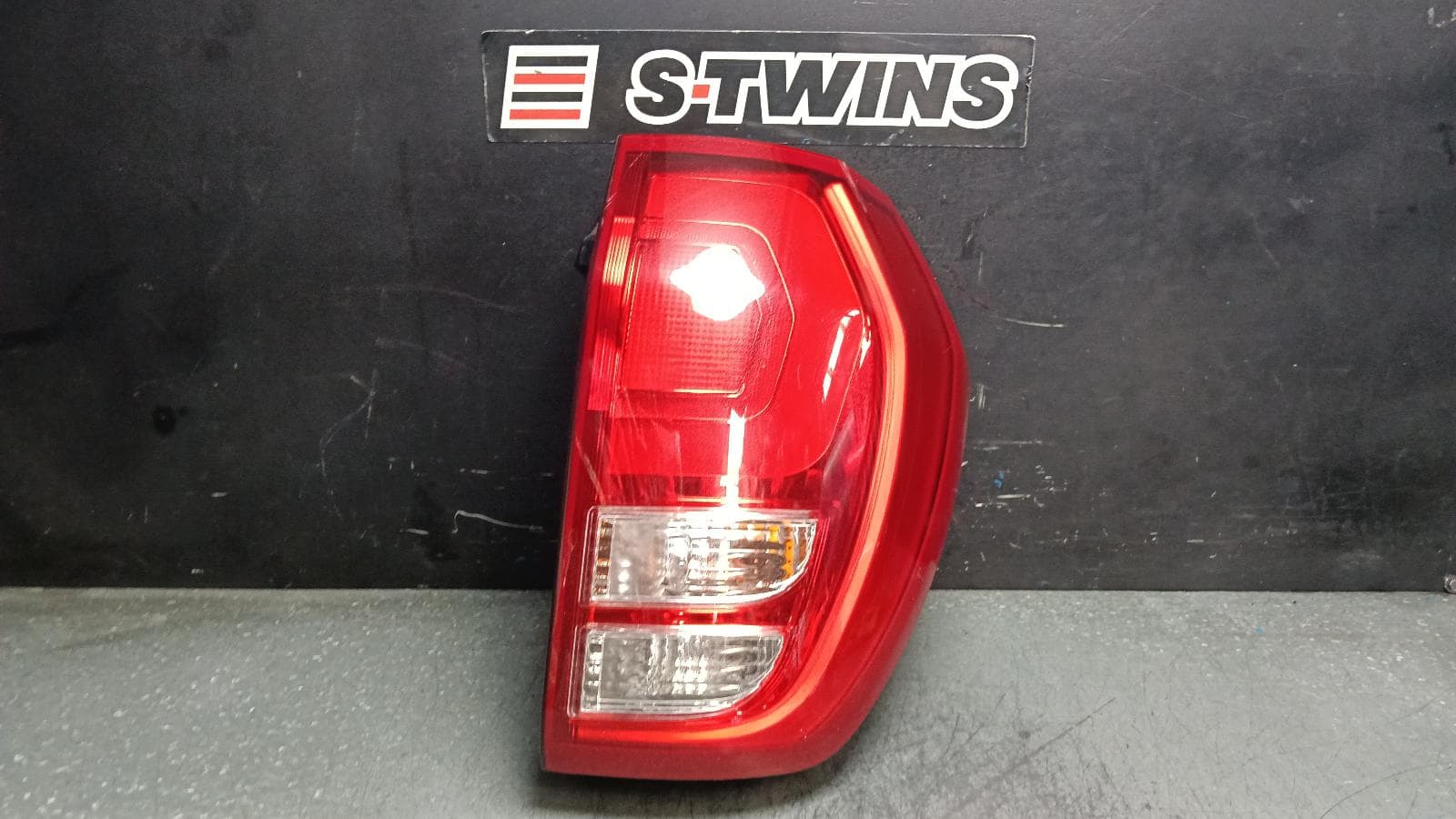 Used auto part listing image: 2019 HAVAL H9 RIGHT TAILLIGHT IN BODY, UPPER, 05/15-12/21 0000400036