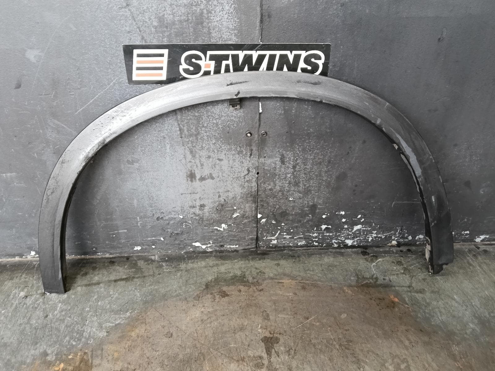 Used auto part listing image: 2017 SUZUKI VITARA WHEEL ARCH FLARE VITARA, LY (VIN TSM), LH FRONT, 06/15- 0000387084