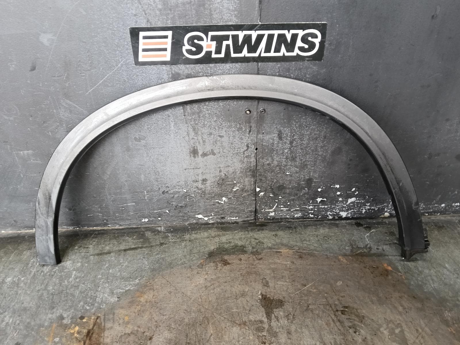 Used auto part listing image: 2017 SUZUKI VITARA WHEEL ARCH FLARE VITARA, LY (VIN TSM), RH REAR, 06/15- 0000387086