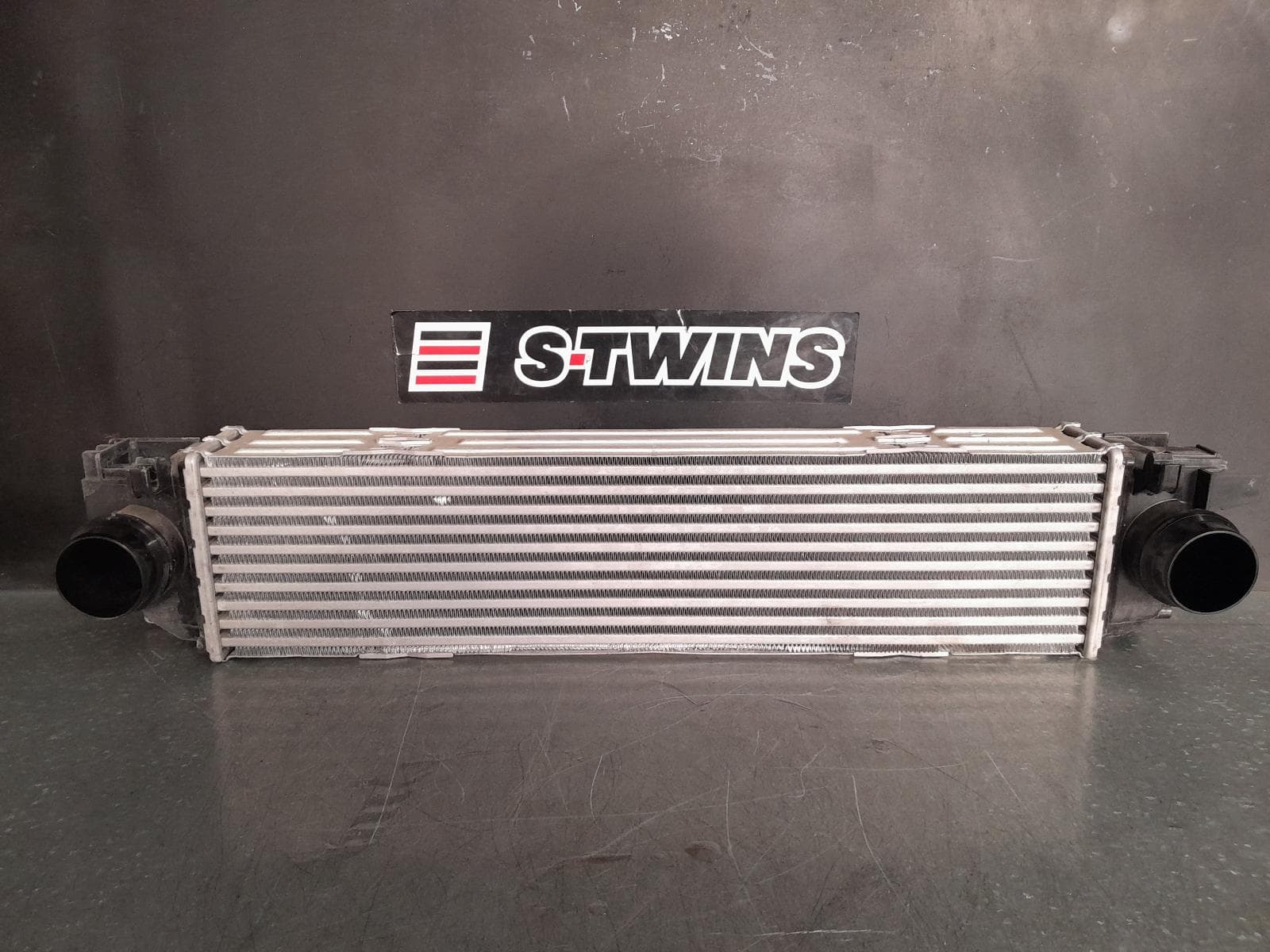 Used auto part listing image: 2022 VOLVO XC40 INTERCOOLER PETROL, 2.0, B4204T18, 02/18-05/22 0000330881