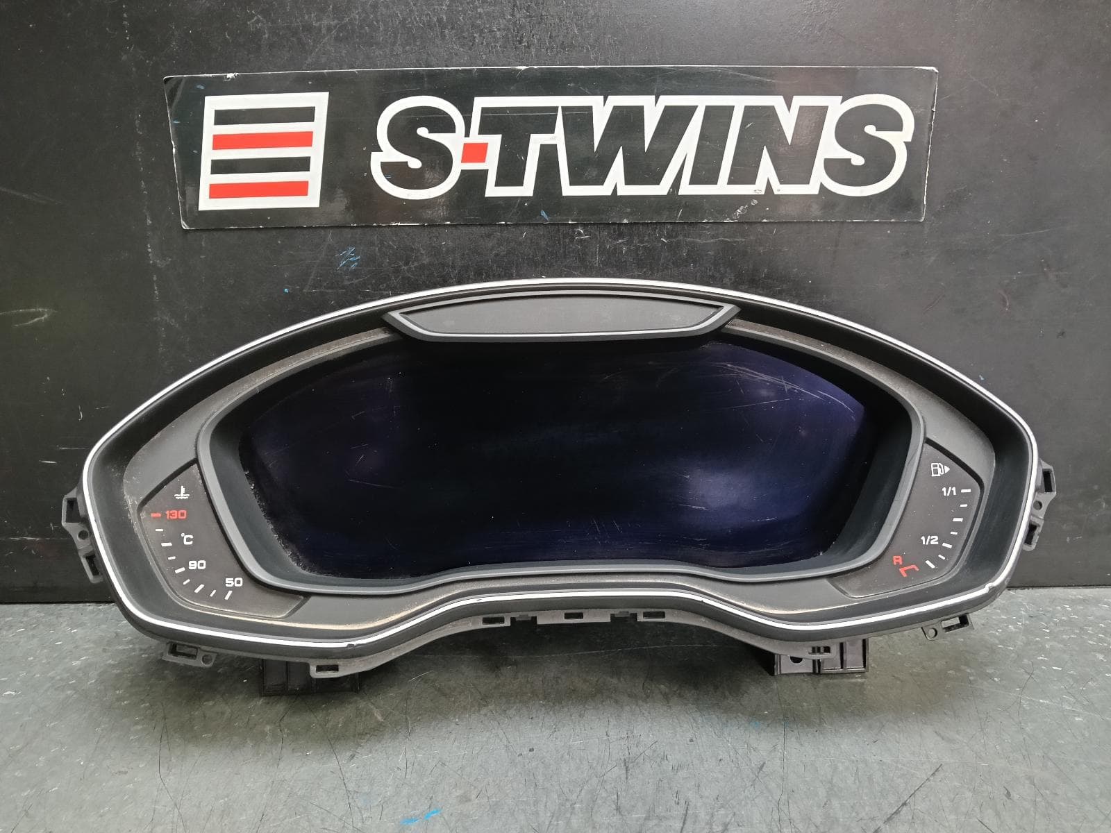 Used auto part listing image: 2019 AUDI Q5 INSTRUMENTCLUSTER INSTRUMENT CLUSTER, PETROL, Q5, FY, 02/17- 0000386293
