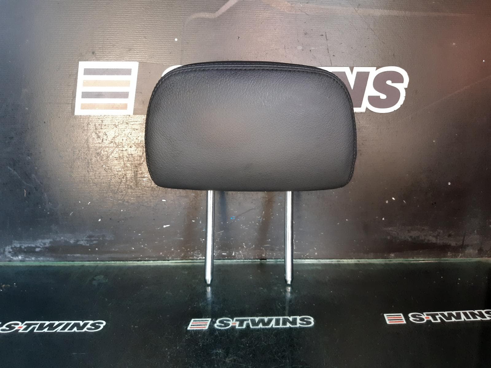 Used auto part listing image: 2012 MERCEDES CLS CLASS HEADREST C218, 06/11-02/18 0000278421