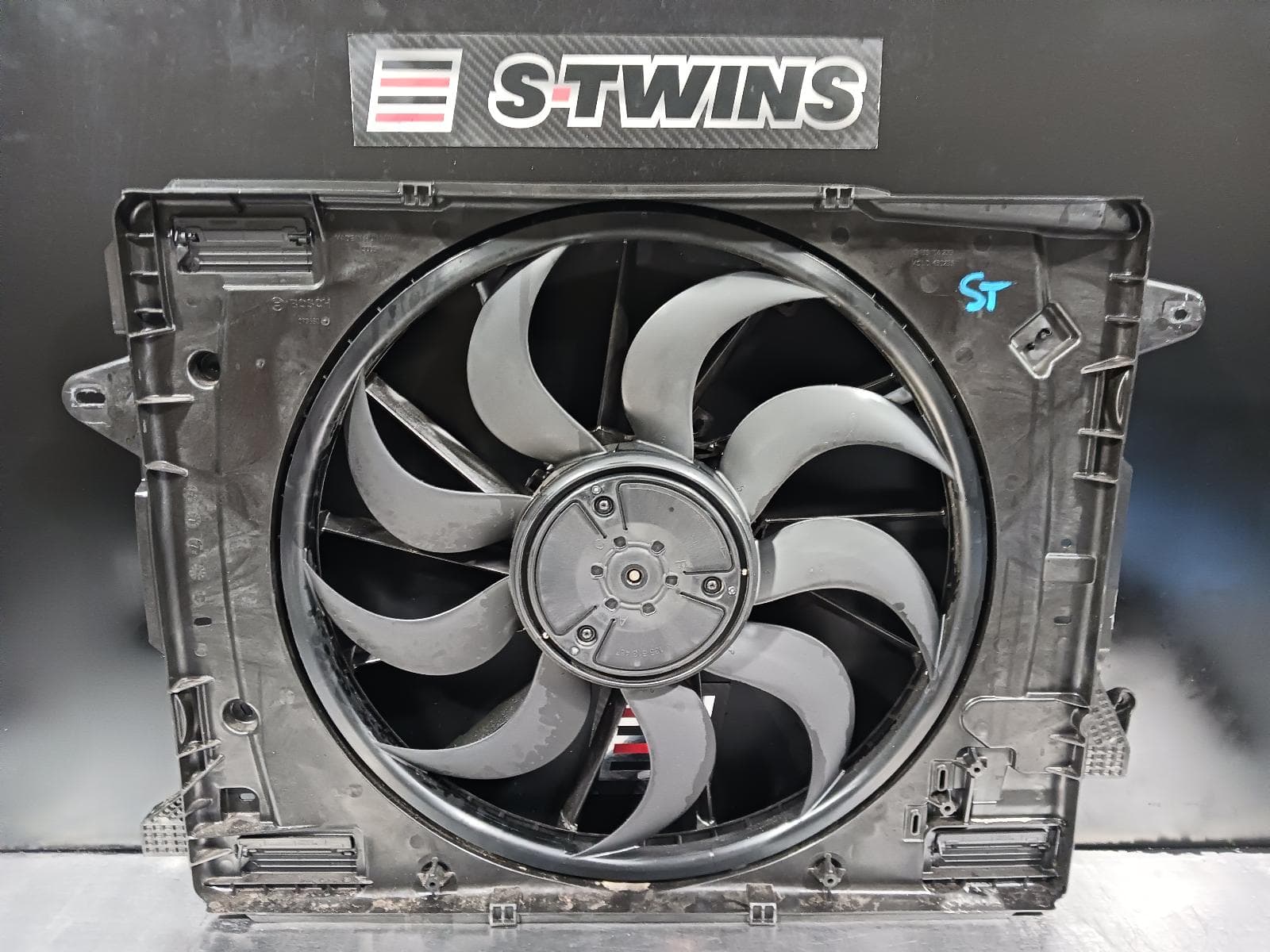 Used auto part listing image: 2022 FORD ESCAPE FAN RADIATOR FAN, 2.0, PETROL, ZH, 06/20- 0000224437