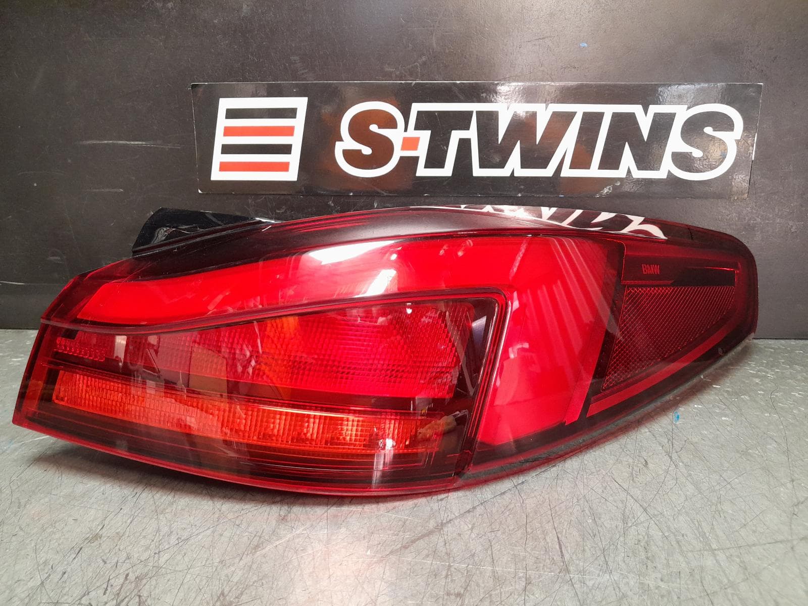 Used auto part listing image: 2020 BMW 2 SERIES RIGHT TAILLIGHT F44, SEDAN, IN BODY, LED TYPE, 09/19- 0000366209