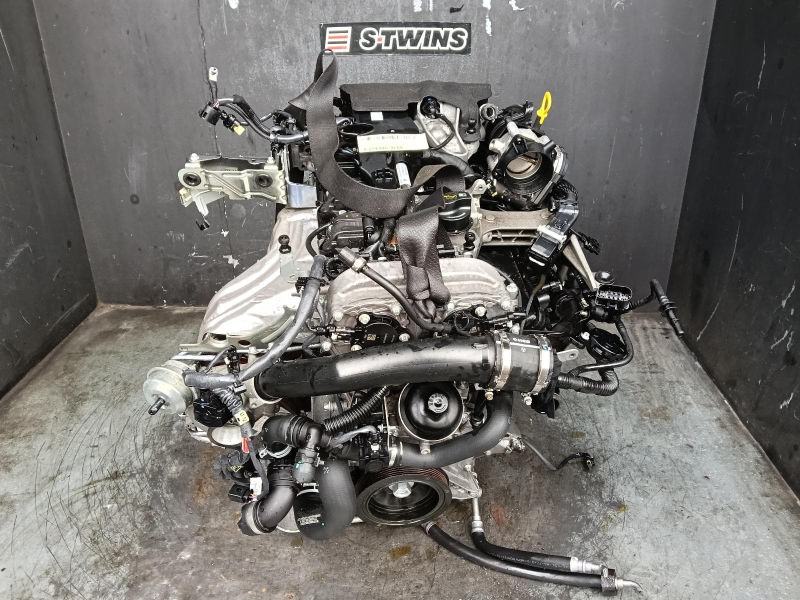 Used auto part listing image: 2017 MERCEDES E CLASS ENGINE PETROL, 2.0, TURBO, W213, E200 (135kW), 274.920 CODE, 05/16-03/20 0000410124