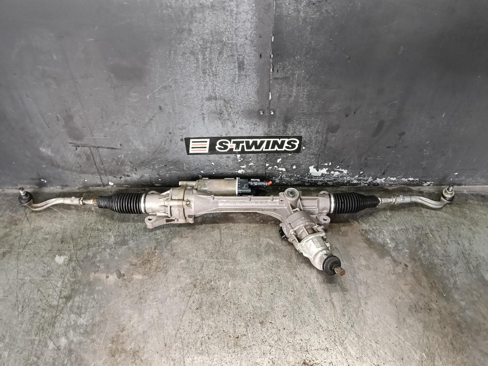 Used auto part listing image: 2017 AUDI A4 STEERING BOX RACK B9 8W, ELECTRIC W/ DYNAMIC STEERING, 10/15- 0000409209
