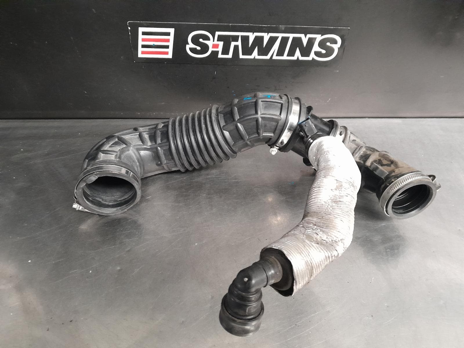 Used auto part listing image: 2020 FORD TRANSIT INTERCOOLER INTERCOOLER PIPES/HOSES ONLY, DIESEL, 2.0, VO, 05/19- 0000292030