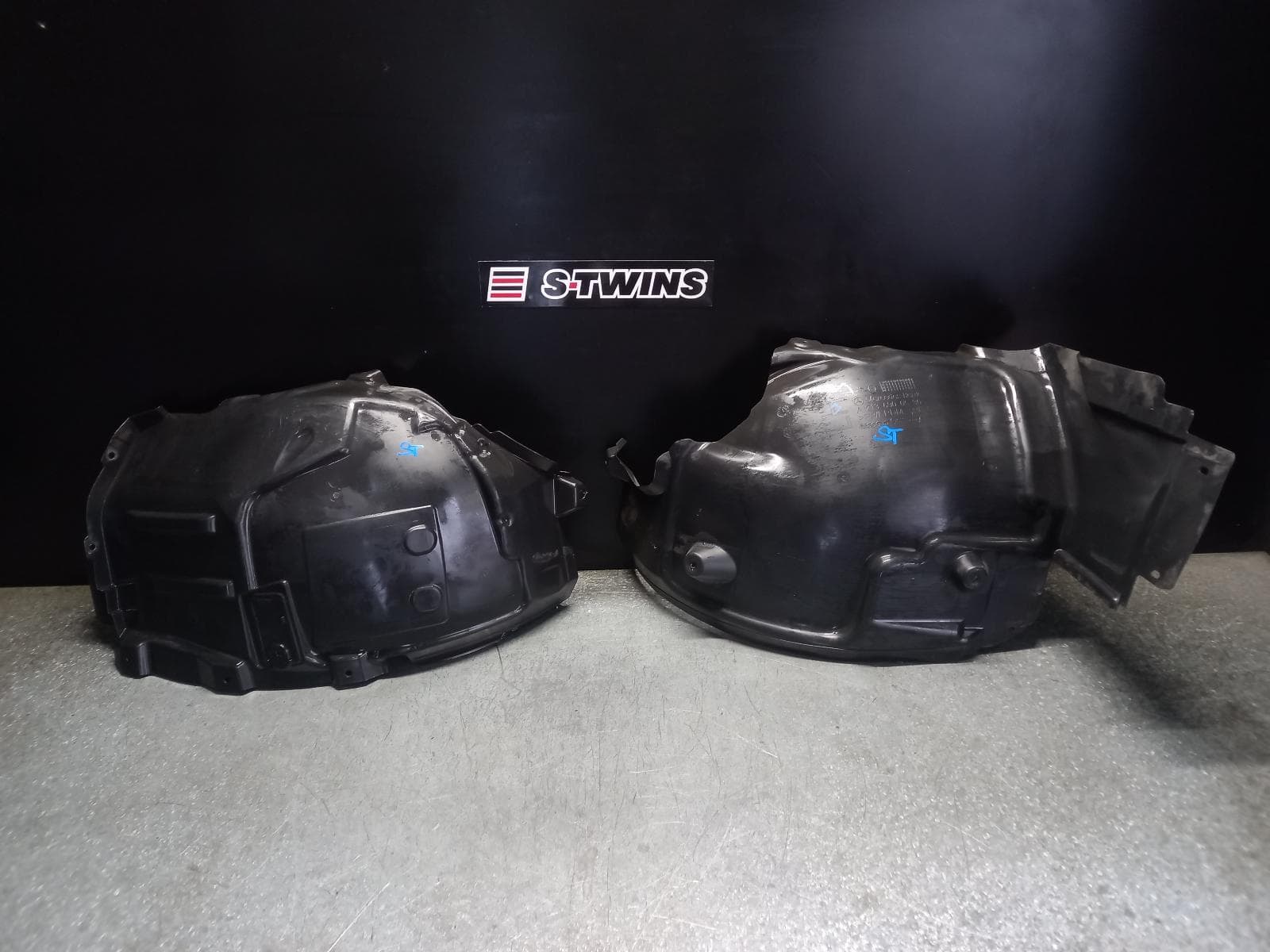 Used auto part listing image: 2017 MERCEDES E CLASS LEFT GUARD LINER W213/S213, SEDAN/WAGON, FRONT SECTION, 05/16- 0000284390
