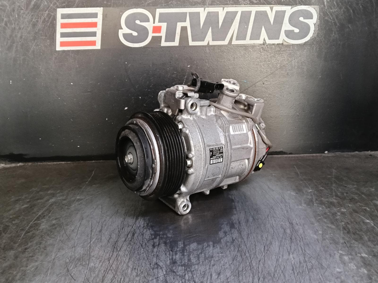 Used auto part listing image: 2020 MERCEDES E CLASS A C COMPRESSOR W213/A238/C238, 3.0, PETROL, 05/16- 0000409863