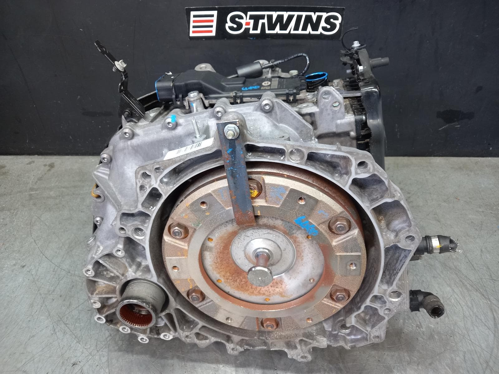 Used auto part listing image: 2018 LAND ROVER DISCOVERY SPORT TRANS GEARBOX AUTO, PETROL, 2.0, TURBO, NO TRANSFER CASE, L550, 01/15-06/19 0000391734