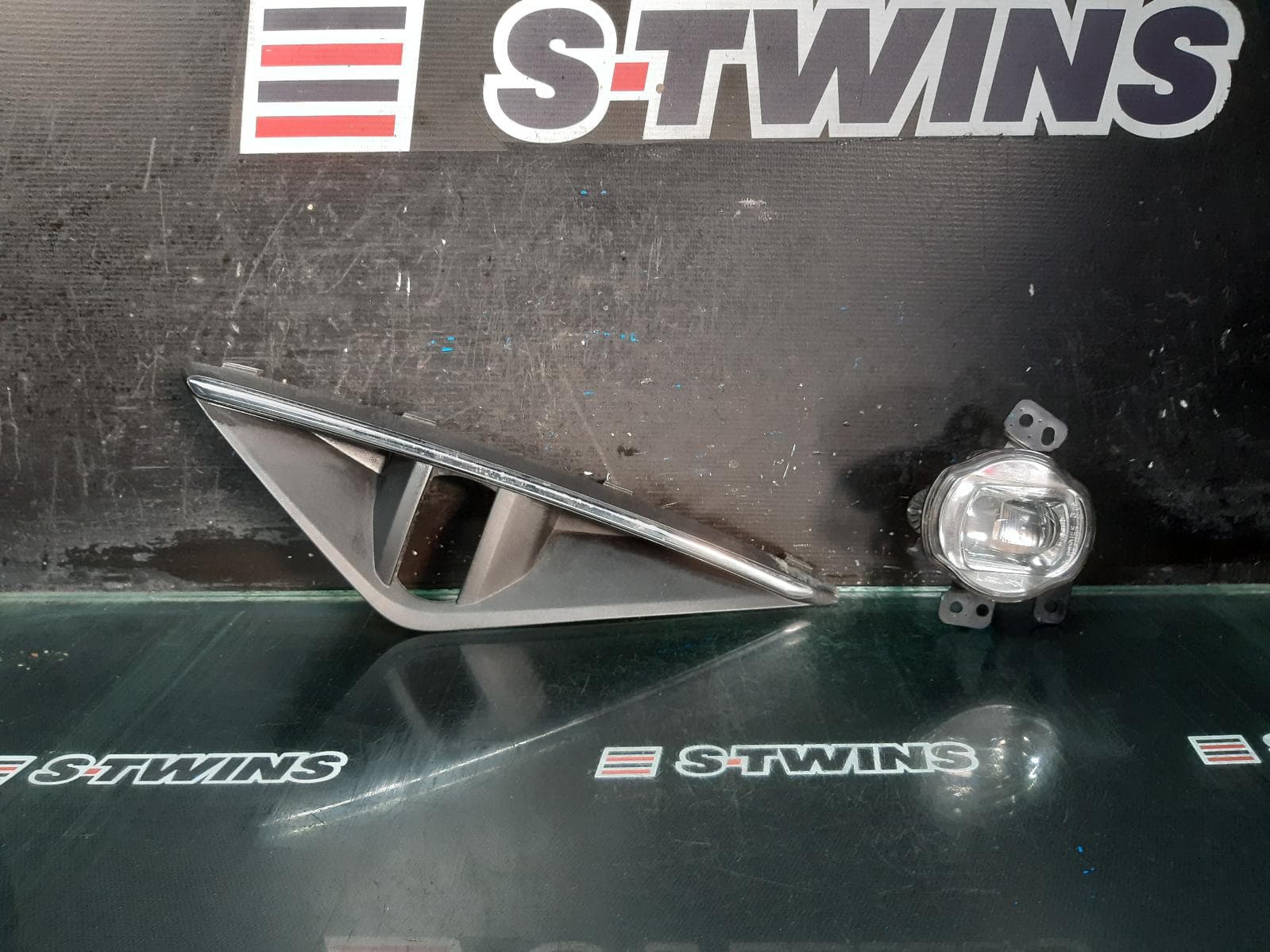 Used auto part listing image: 2022 HAVAL H6 BUMPER FOGLAMP, LED TYPE, NON ULTRA HYBRID TYPE, B01, 02/21- 0000267438
