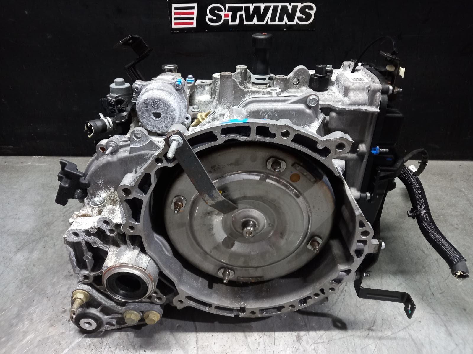 Used auto part listing image: 2021 FORD ESCAPE TRANS GEARBOX AUTO, FWD, PETROL, 2.0, TURBO, ZH, 06/20-04/24 0000402096