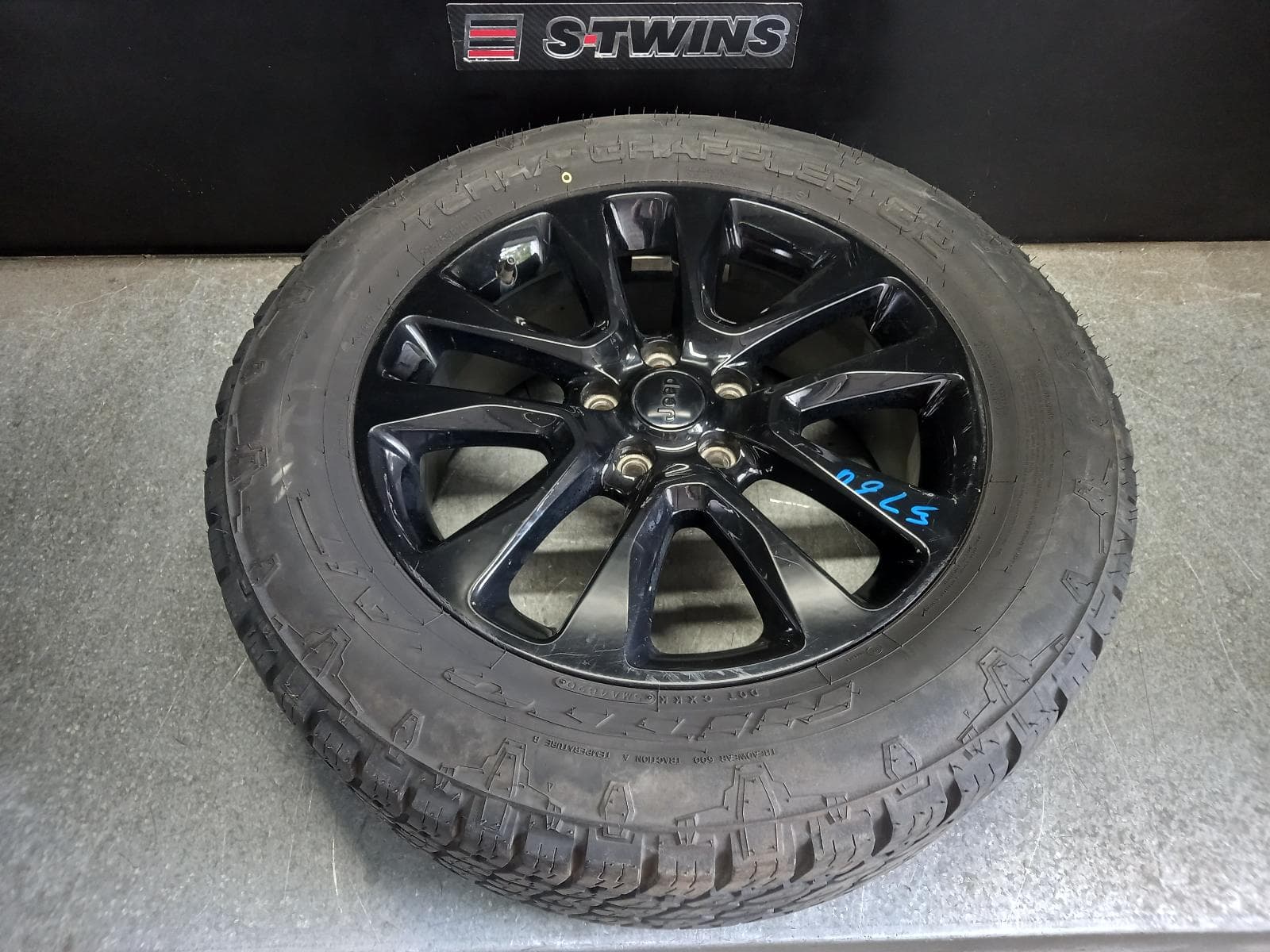 Used auto part listing image: 2020 JEEP GRANDCHEROKEE WHEEL MAG FACTORY, 20X8IN, BLACKHAWK/NIGHT EAGLE, WK, 09/16-02/22 0000247665