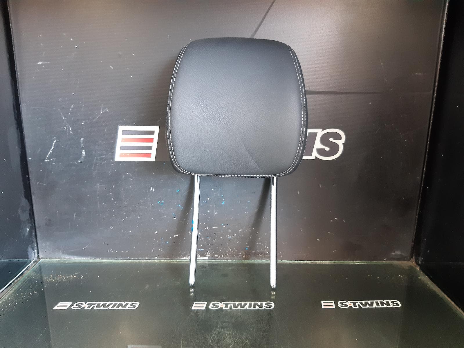Used auto part listing image: 2017 MERCEDES GLC CLASS HEADREST X253/C253, 09/15-03/23 0000308613