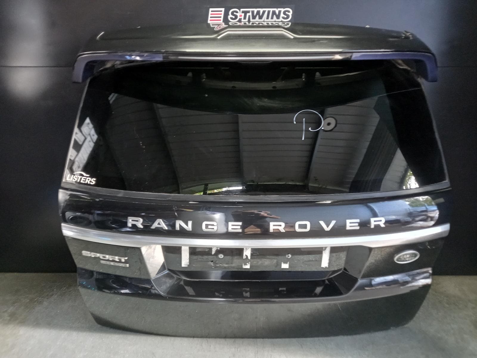 Used auto part listing image: 2020 LAND ROVER RANGEROVER SPORT BOOTLID TAILGATE TAILGATE, L494, 06/13-04/22 0000258999