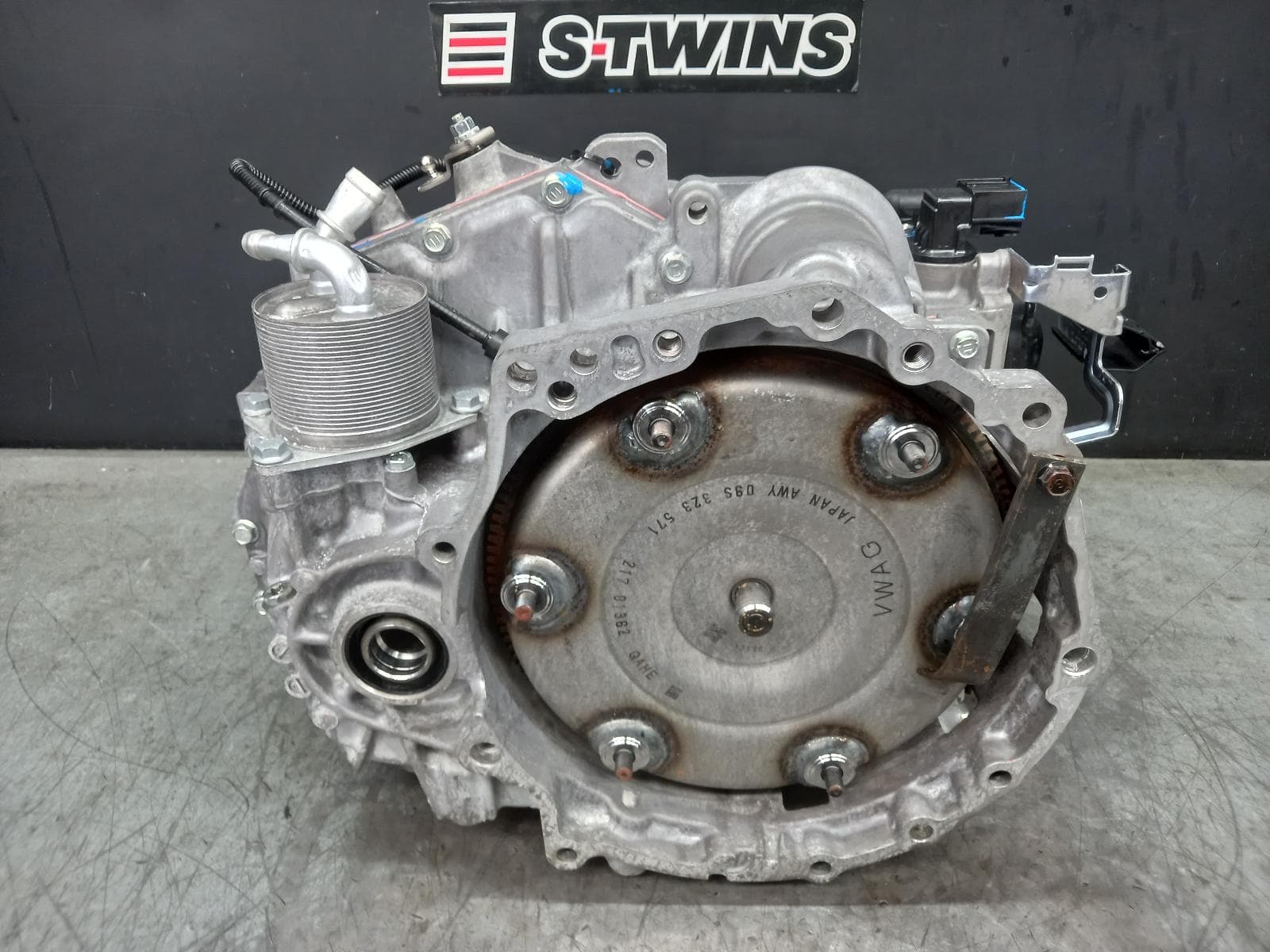 Used auto part listing image: 2023 SKODA OCTAVIA TRANS GEARBOX AUTO, FWD, PETROL, 1.4, NX, UJX CODE, 12/20- 0000376557