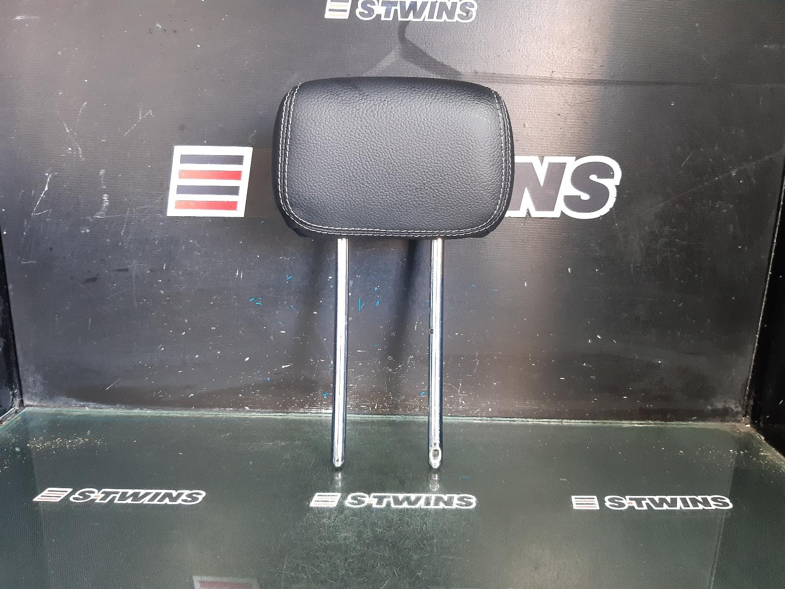 Used auto part listing image: 2017 MERCEDES GLC CLASS HEADREST X253/C253, 09/15-03/23 0000317913