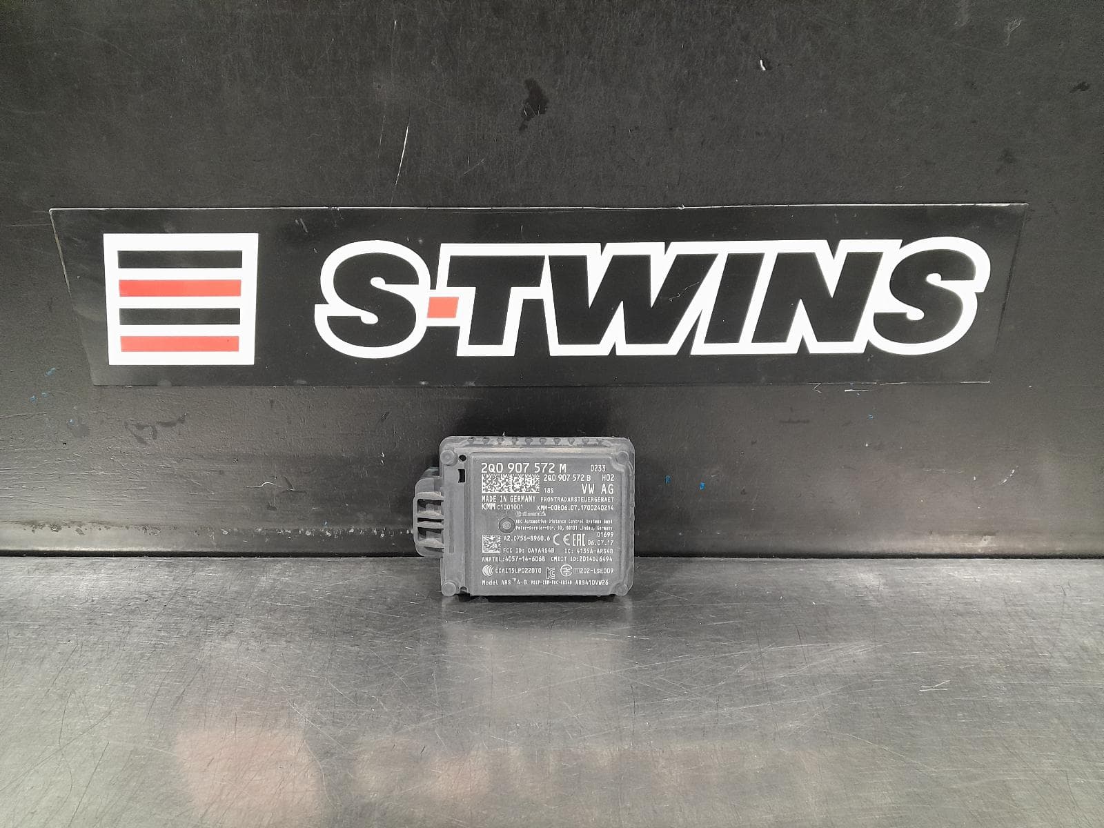 Used auto part listing image: 2017 AUDI Q2 REVERSE CAMERA FRONT RADAR SENSOR, GA, 10/16- 0000264019