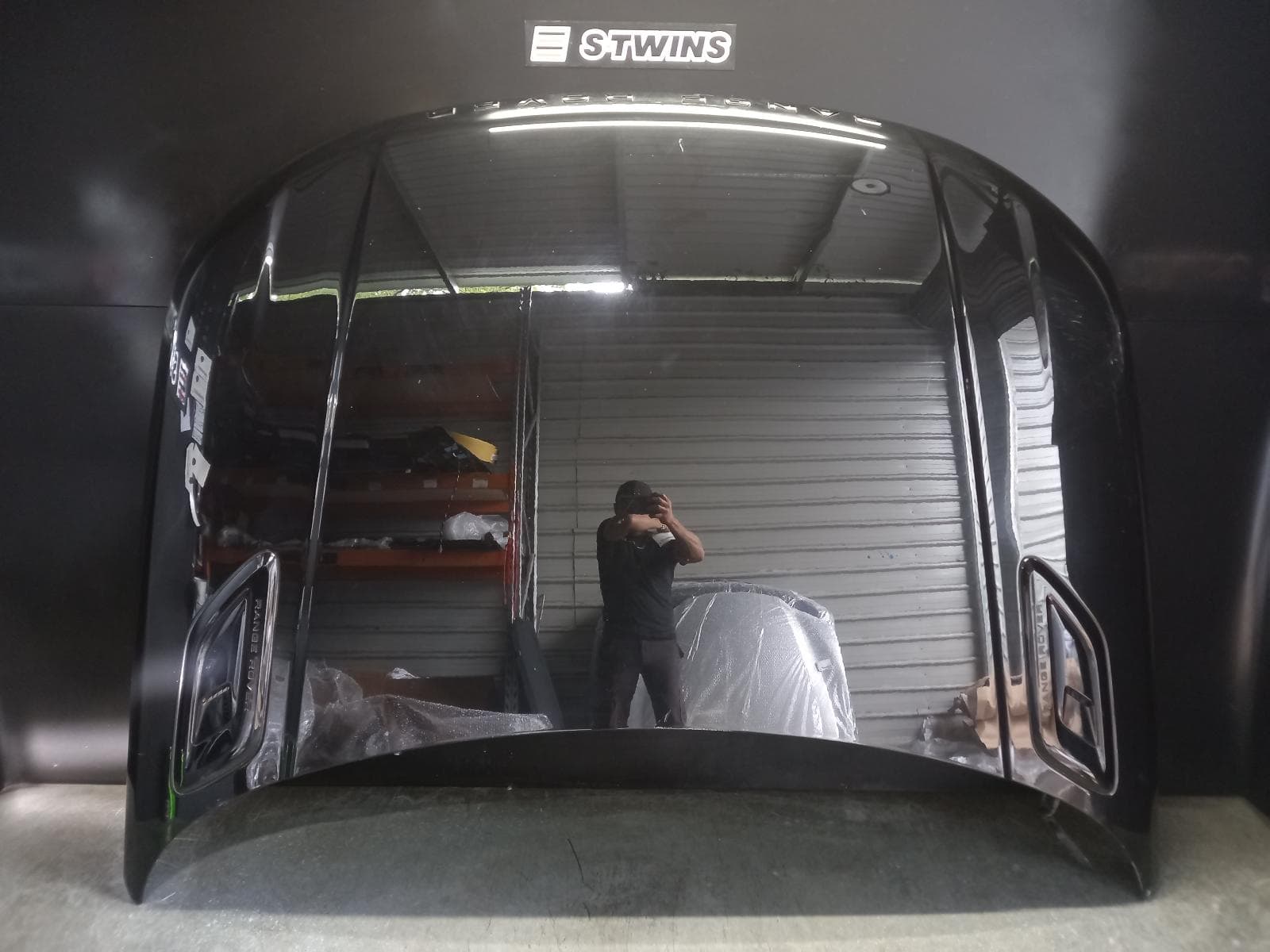 Used auto part listing image: 2019 LAND ROVER RANGEROVER SPORT BONNET L494, NON SVR TYPE, 06/13-04/22 0000264571