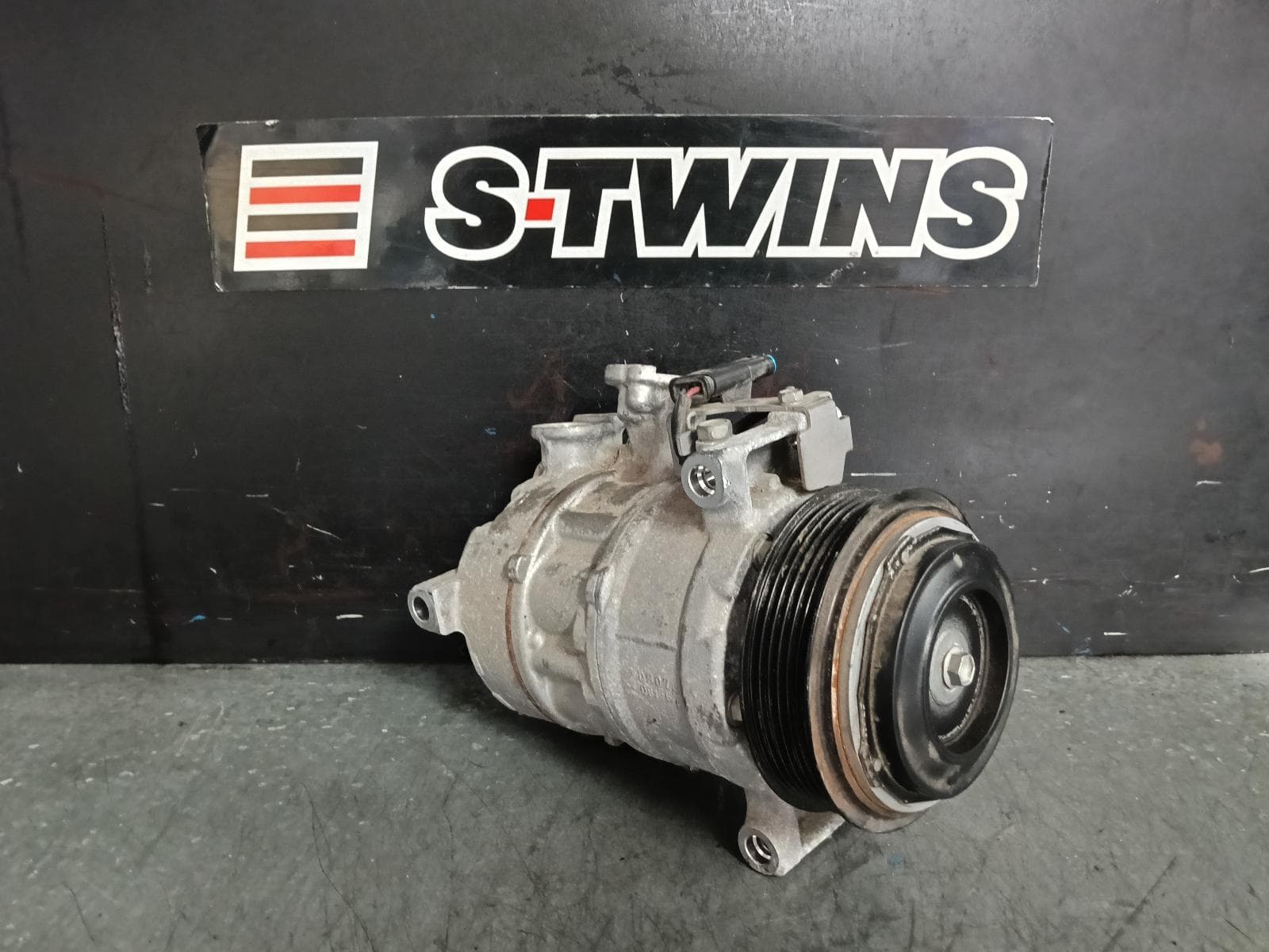 Used auto part listing image: 2022 MERCEDES GLC CLASS A C COMPRESSOR X253, 2.0, PETROL, GLC300e, 03/20- 0000389393