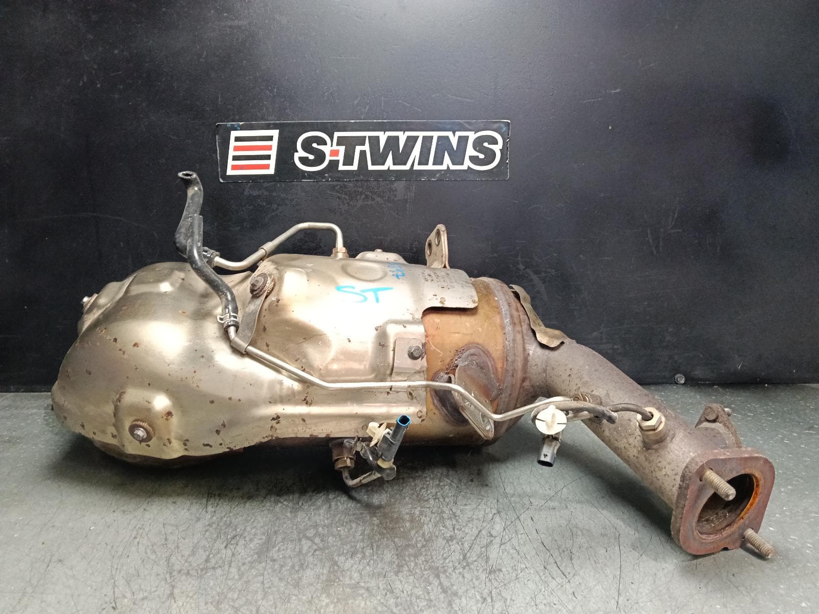 Used auto part listing image: 2021 LDV D90 PARTICULATE FILTER DPF DIESEL, 2.0, SV9A, 02/20- 0000404133