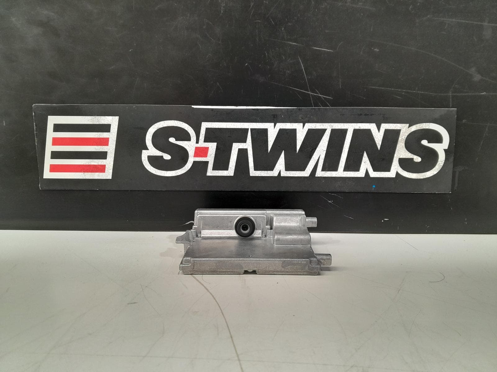Used auto part listing image: 2021 SKODA SCALA REVERSE CAMERA NW, FRONT CAMERA (WINDSCREEN MOUNTED), 09/19- 0000311748