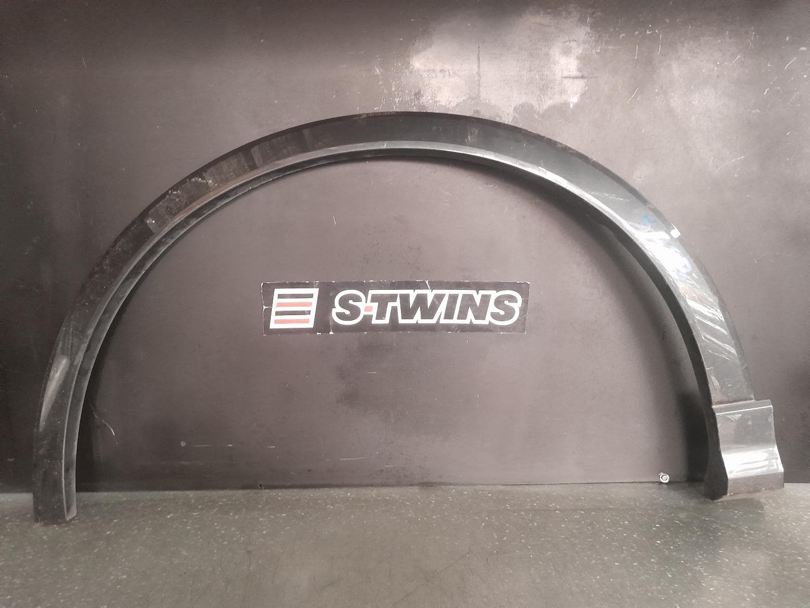 Used auto part listing image: 2021 AUDI Q3 WHEEL ARCH FLARE F3, RH REAR, BLACK, 03/19- 0000336386