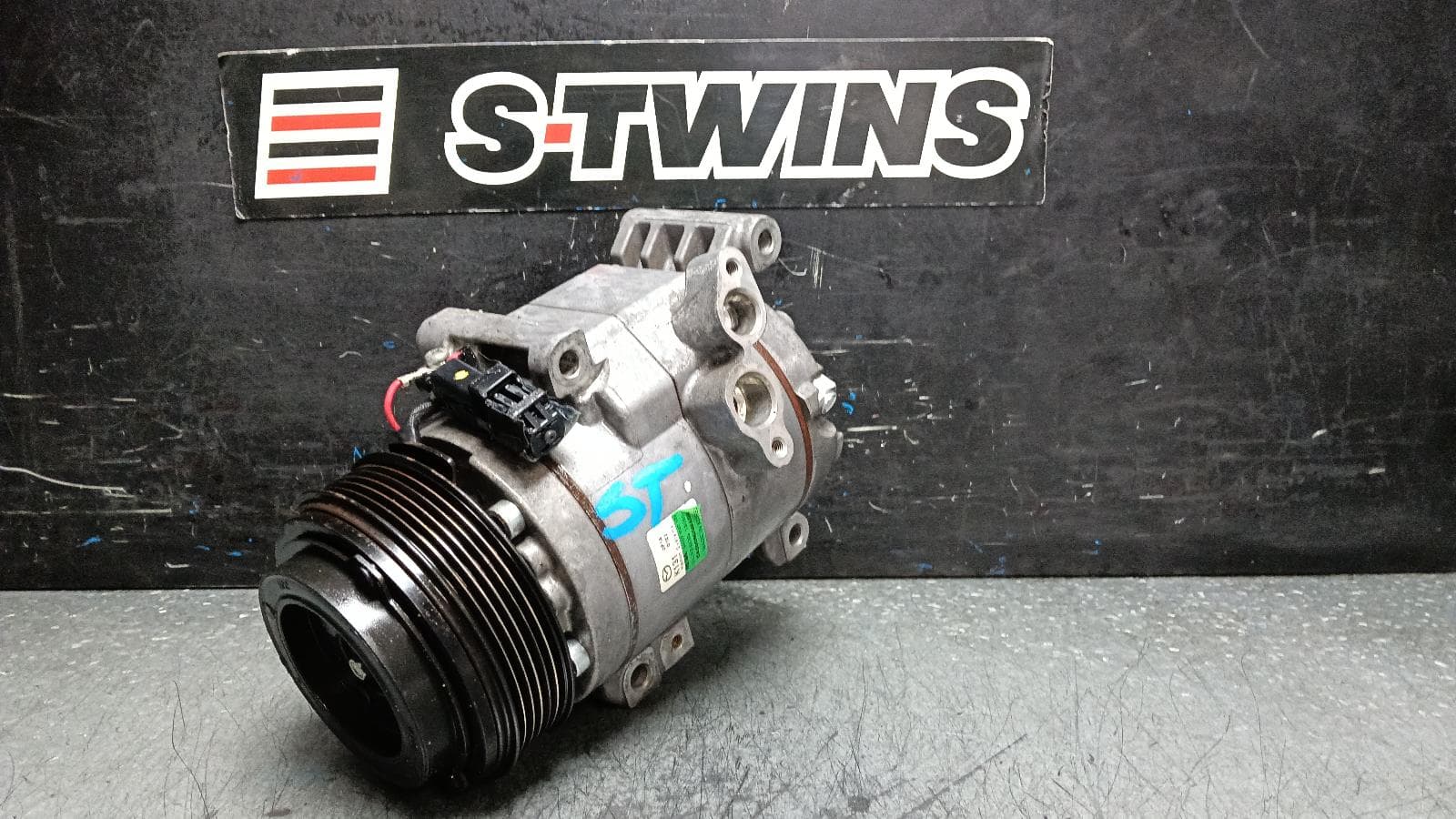 Used auto part listing image: 2019 MAZDA CX8 A C COMPRESSOR KG, DIESEL, 2.2, 05/18-12/23 0000401975