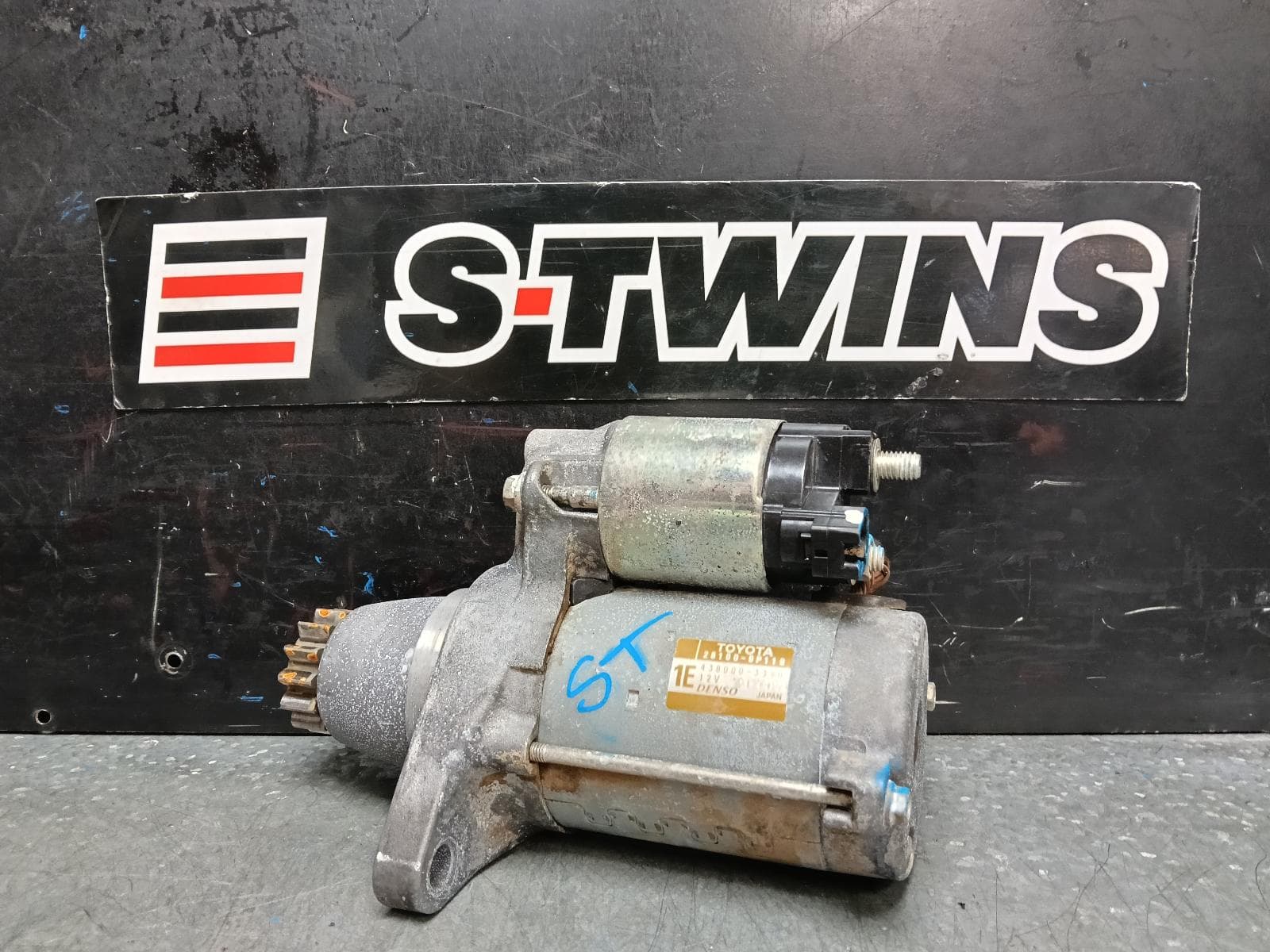 Used auto part listing image: 2017 TOYOTA KLUGER STARTER PETROL, 3.5, 2GR-FKS, GSU50/GSU55, 11/16-02/21 0000390253
