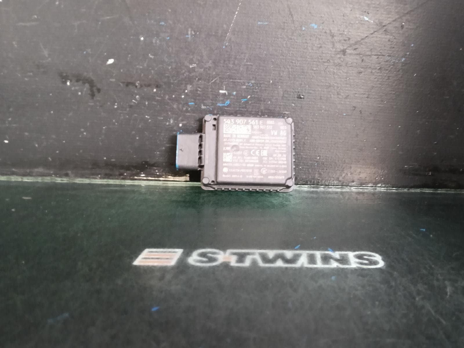 Used auto part listing image: 2020 AUDI A1 REVERSE CAMERA GB, FRONT RADAR SENSOR (BUMPER MOUNTED), 01/19- 0000403079